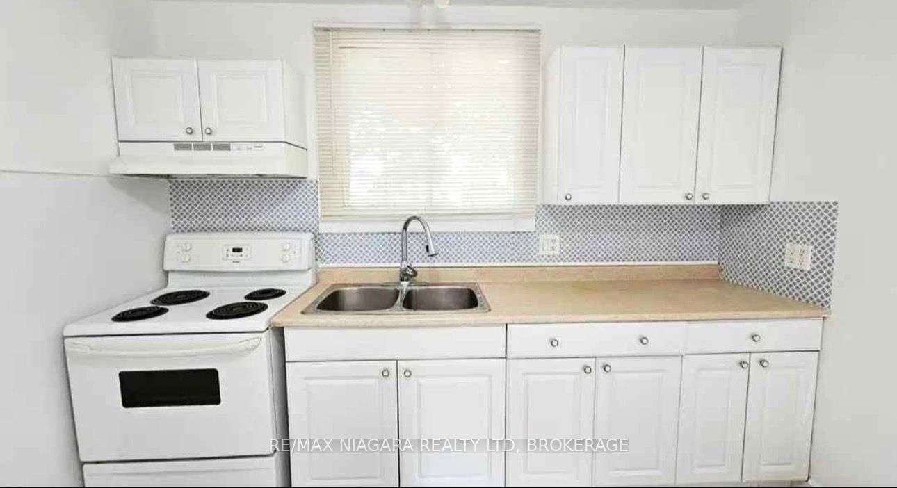 5634 Drummond Road Upper, Niagara Falls, ON L2G 4L4 photo 3