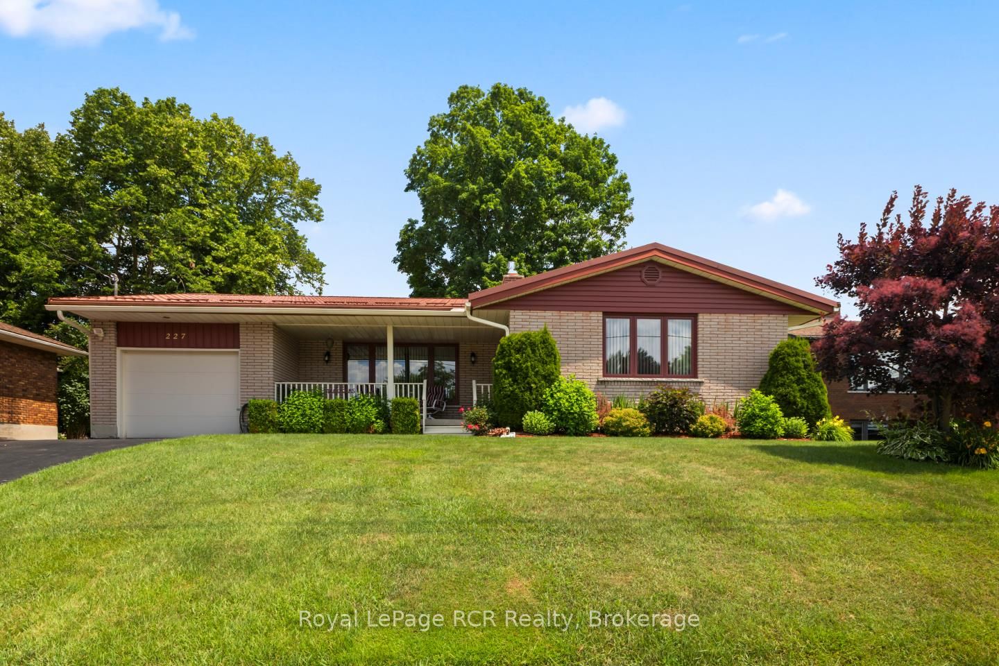 227 15th Avenue, Hanover, ON N4N 3E1 photo 4