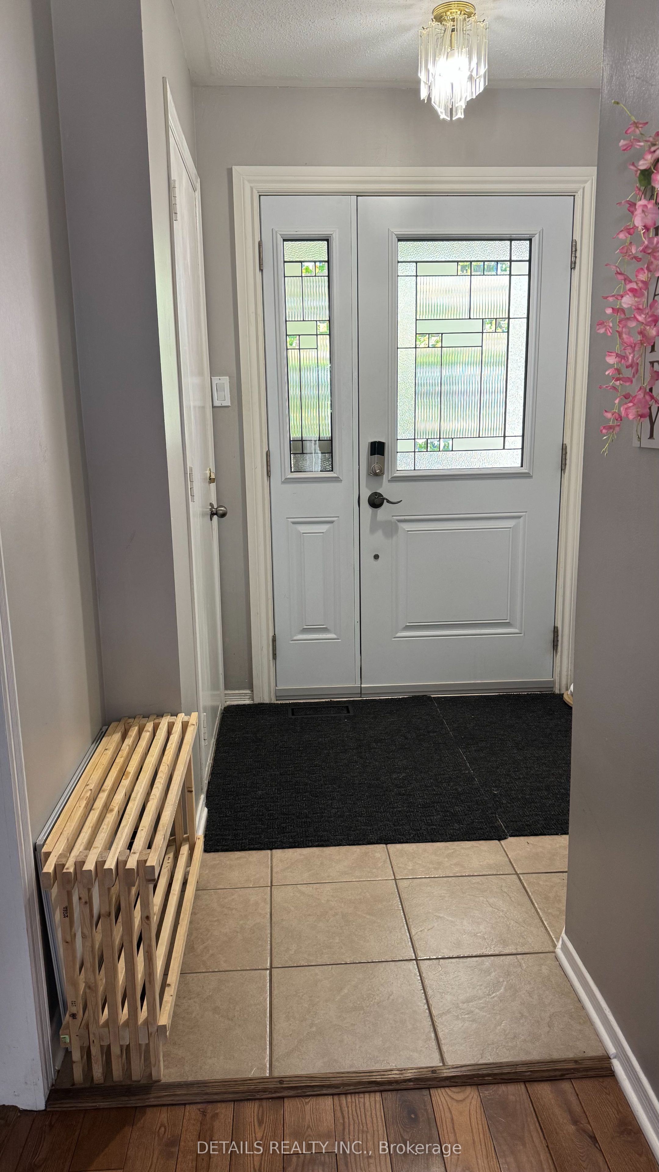 131 Markland Crescent, Barrhaven, ON K2G 5Z8 photo 3