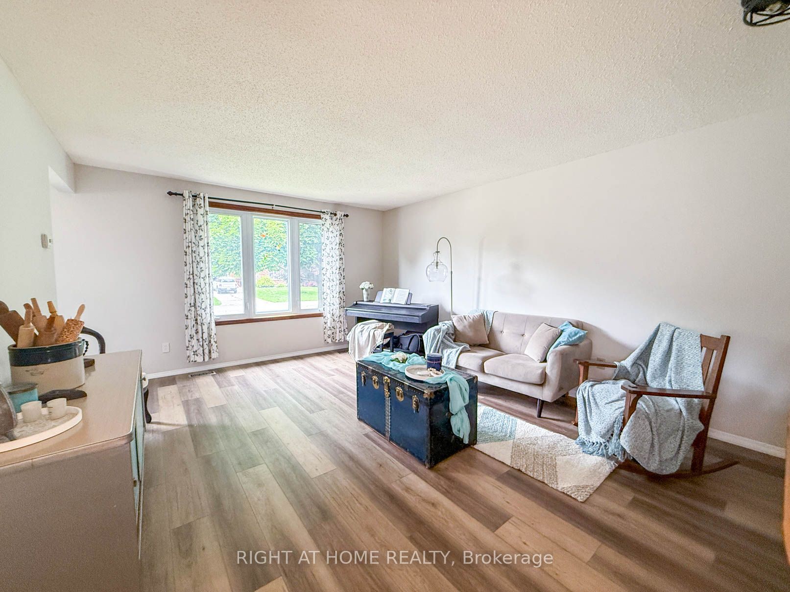 2623 Kaymar Crescent, Sarnia, ON N0N 1C0 photo 4