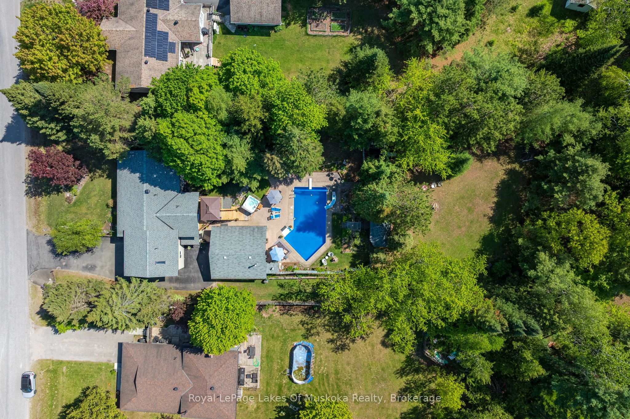 46 Meadow Heights Drive, Bracebridge, ON P1L 1A2 photo 3