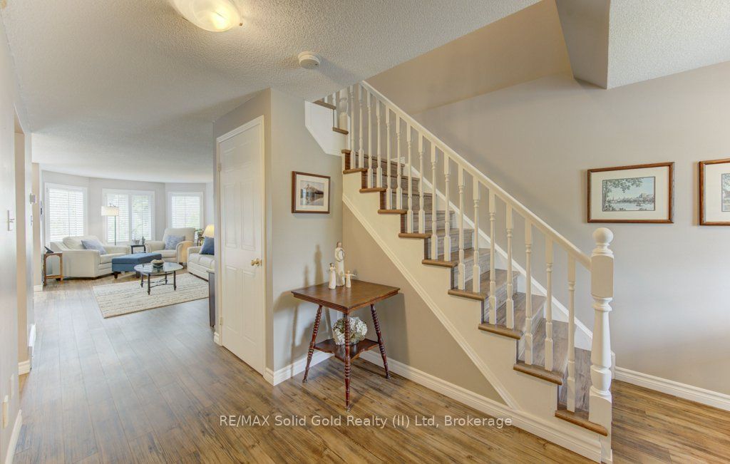 309 Pastern Trail, Waterloo, ON N2K 3Z3 photo 5
