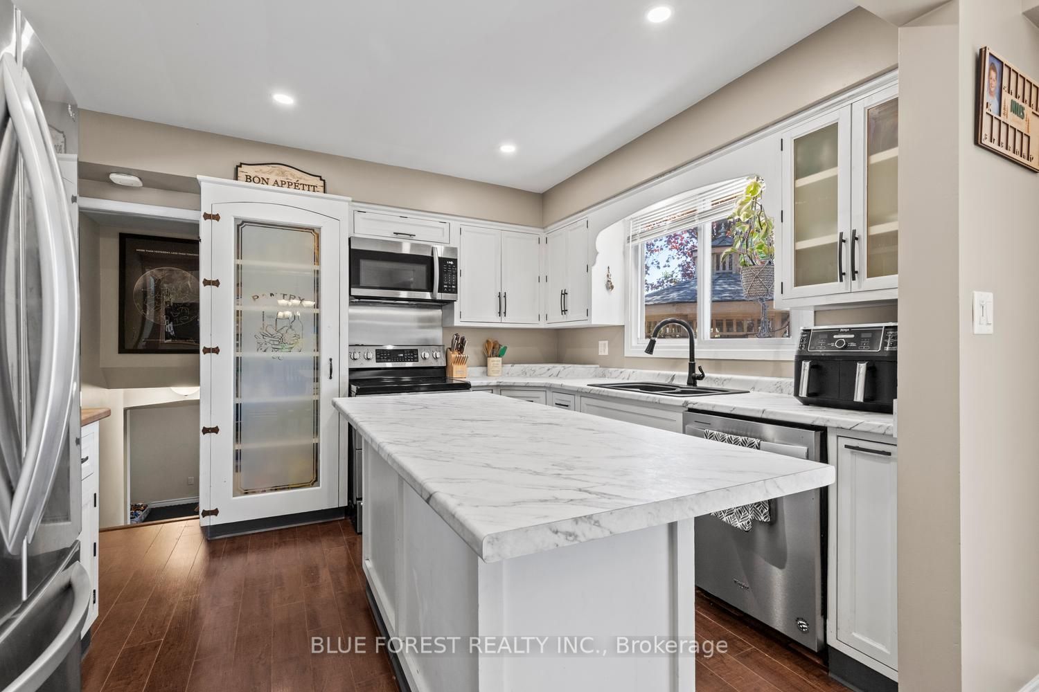 16 Dell Drive, Strathroy-Caradoc, ON N7G 3N5 photo 5