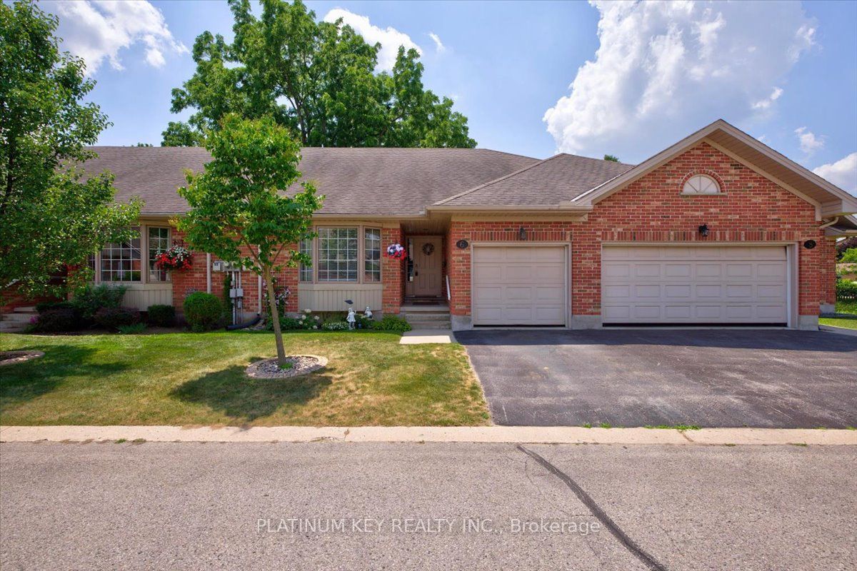 307 Metcalfe Street E 6, Strathroy-Caradoc, ON N7G 0B3 photo 4