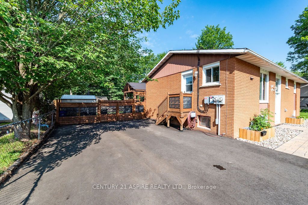 23 Roy Street, Petawawa, ON K8H 3A5 photo 4