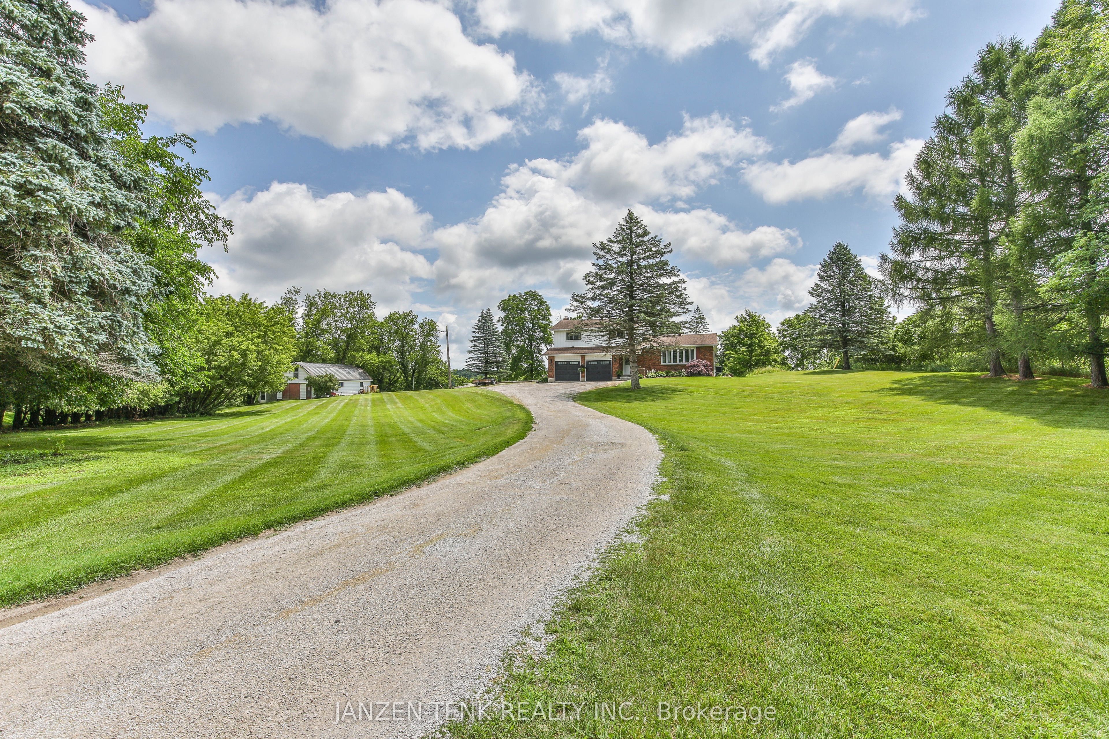 9432 RICHMOND Road, Bayham, ON N5H 2R1 photo 2