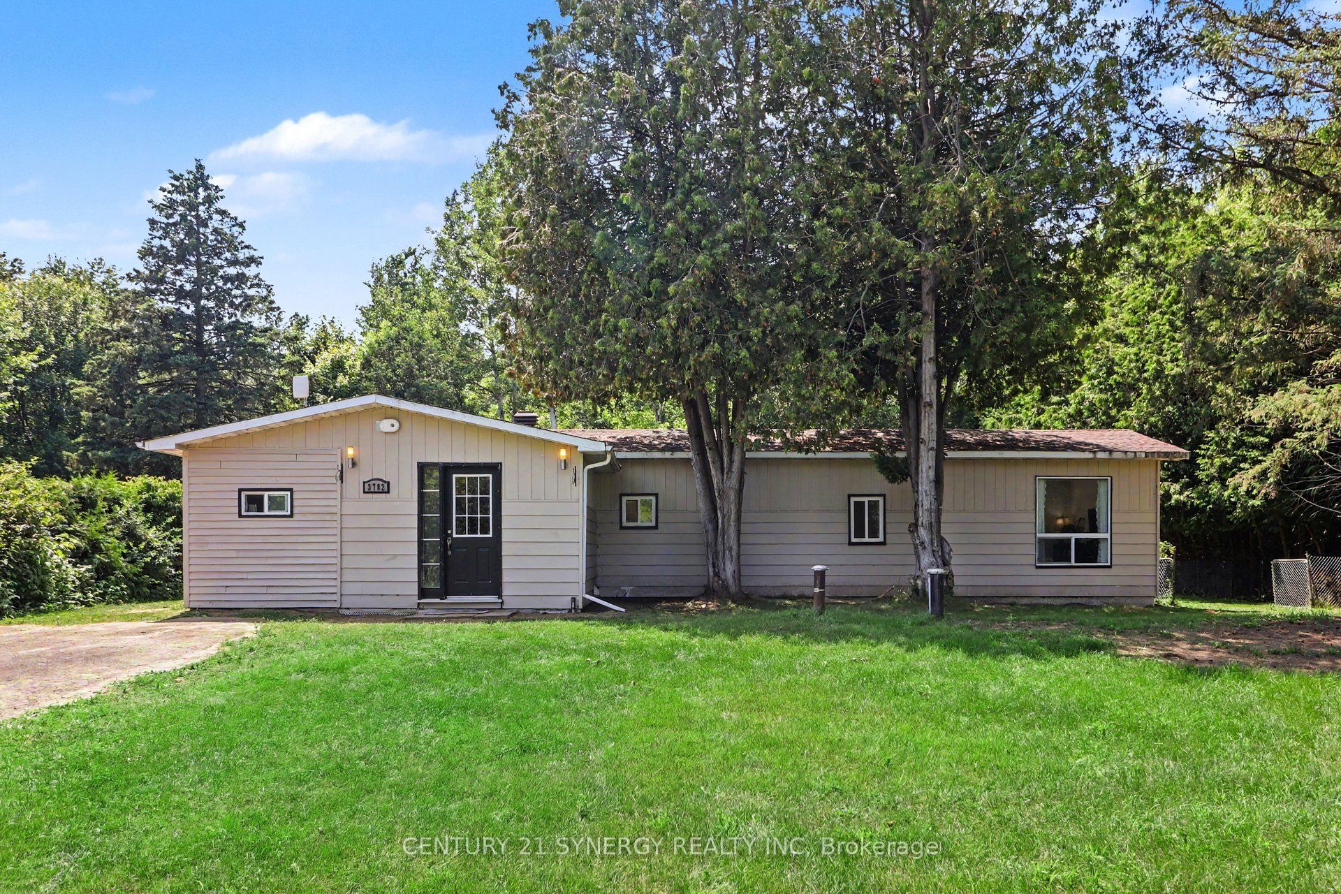 3782 Indian Creek Road, Clarence-Rockland, ON K0A 2A0