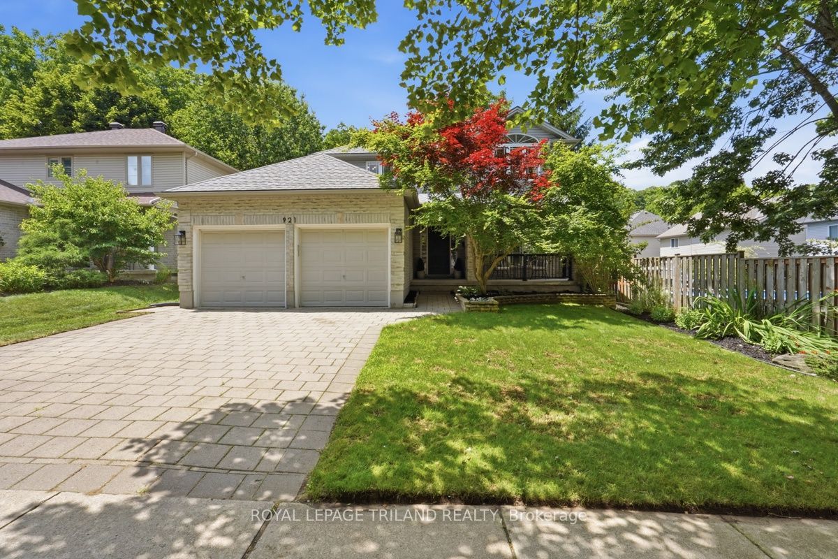 921 Guildwood Boulevard, London North, ON N6H 5G4