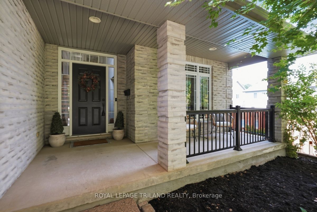 921 Guildwood Boulevard, London North, ON N6H 5G4 photo 3