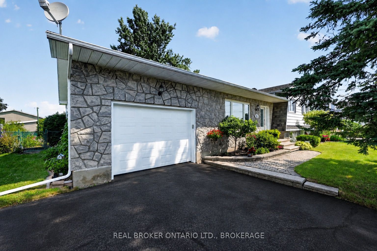 11 Albert Street, Casselman, ON K0A 1M0 photo 2