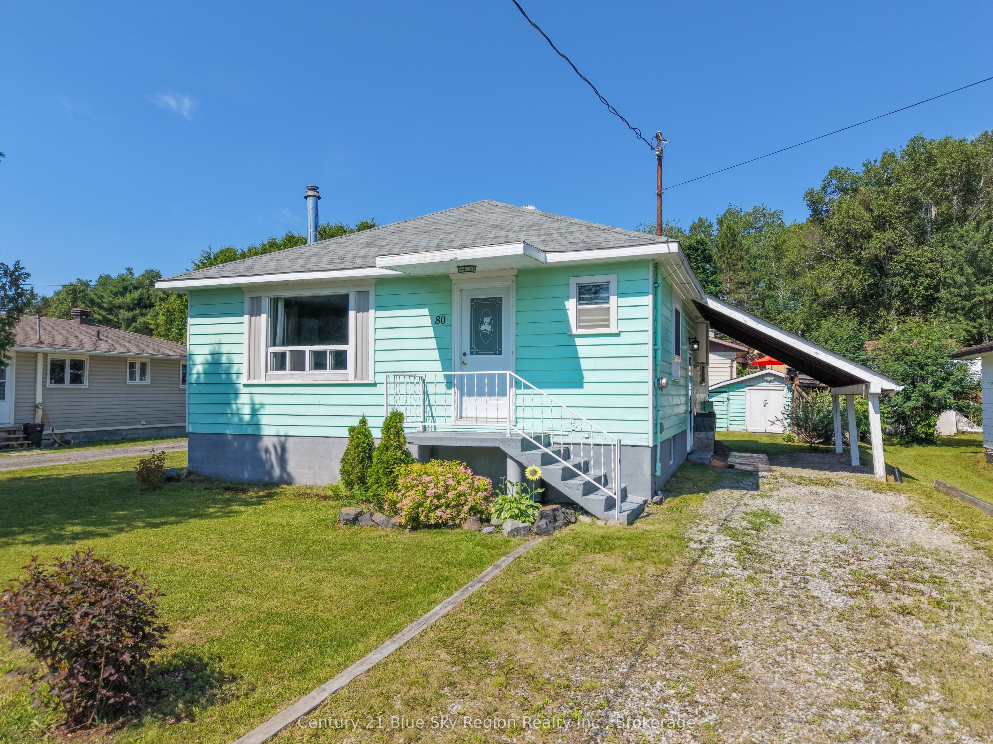 80 Spruce Drive, Temagami, ON P0H 2H0