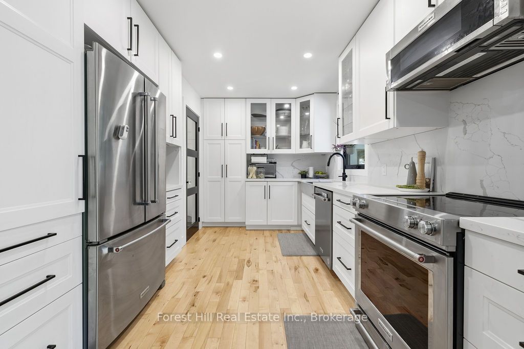 415 Wellington Street, Gravenhurst, ON P1P 1A7 photo 5