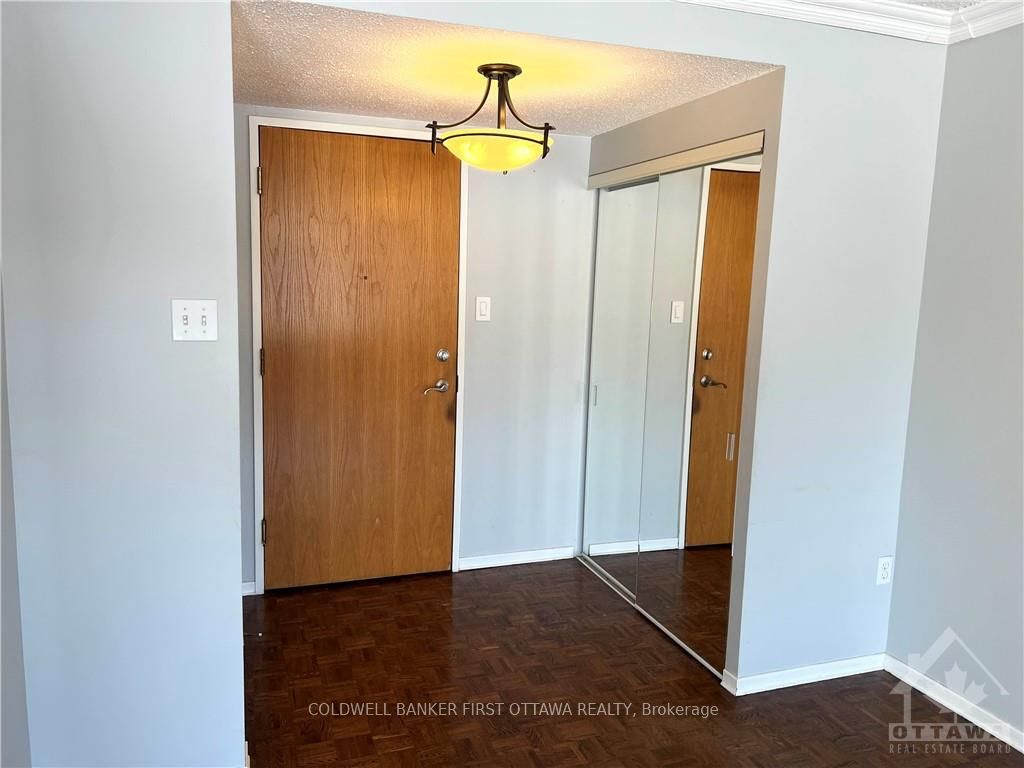 2759 CAROUSEL Crescent 307, Blossom Park - Airport and Area, ON K1T 2N5 photo 5