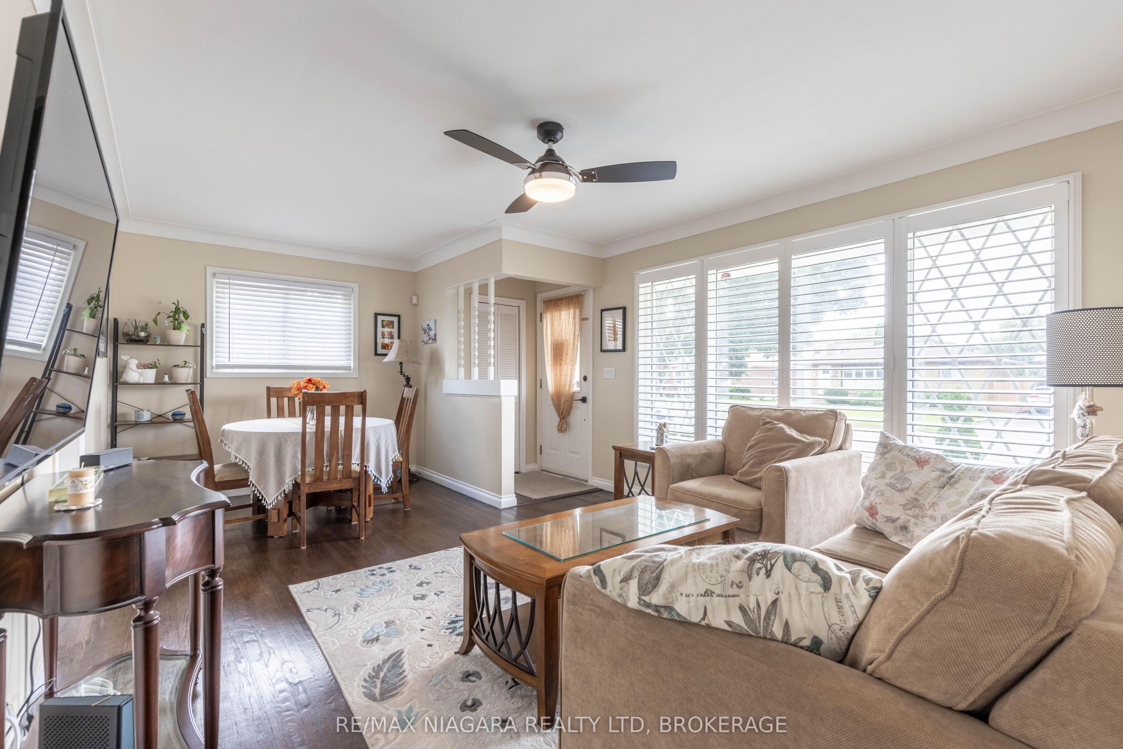 6555 Doreen Drive, Niagara Falls, ON L2E 5K6 photo 4