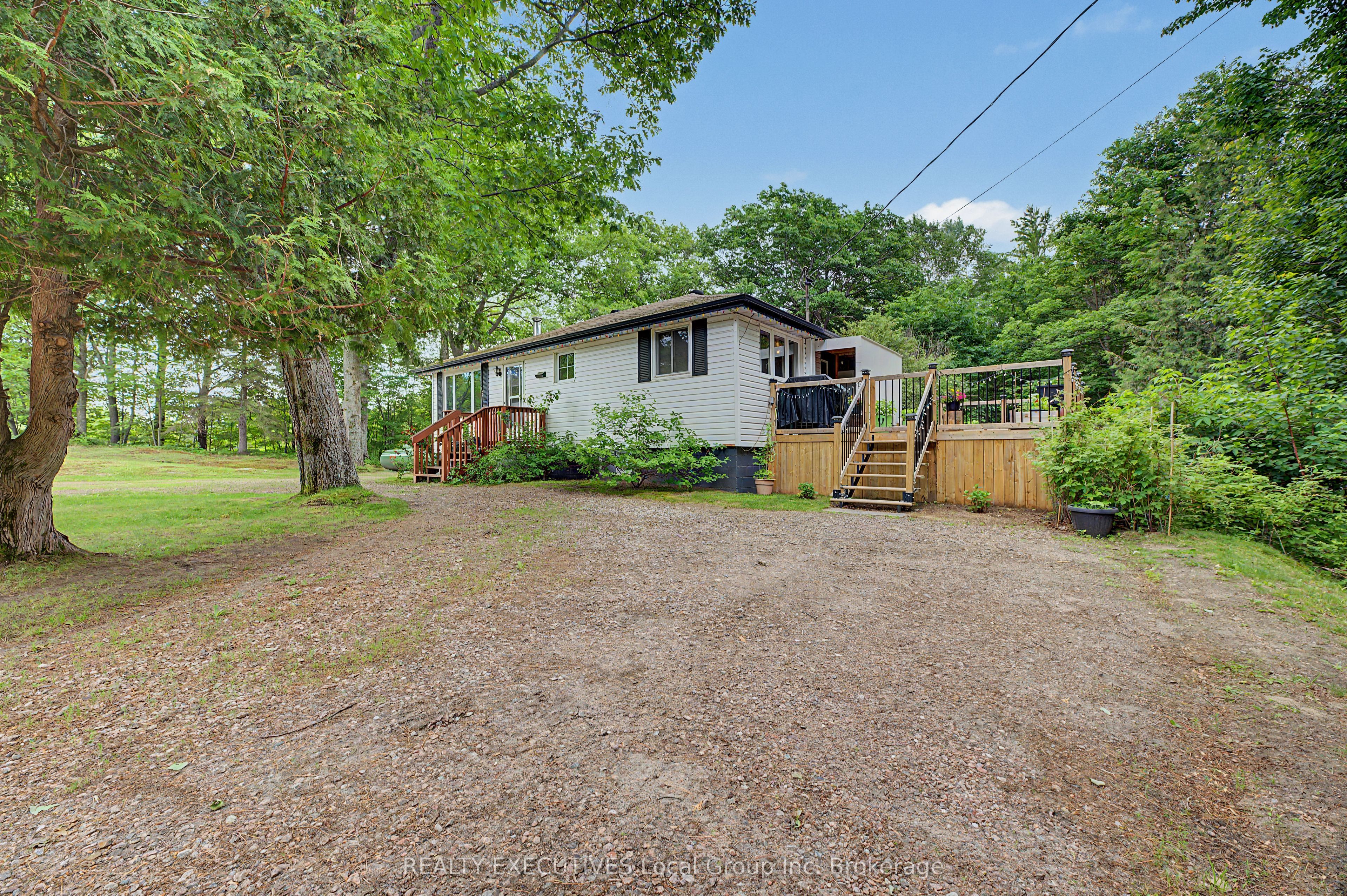 647 DERLAND Road, East Ferris, ON P0H 1H0 photo 3