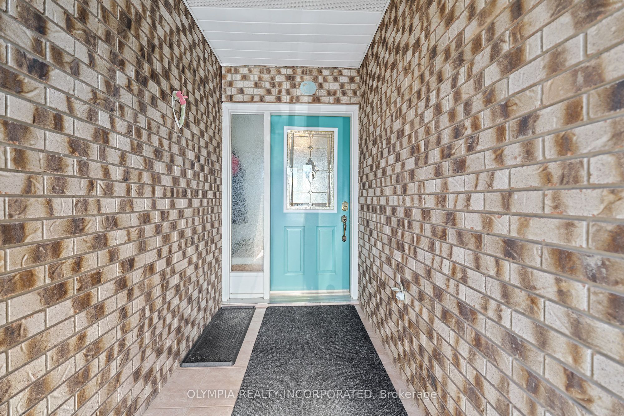 6182 Delta Drive, Niagara Falls, ON L2H 2G8 photo 2