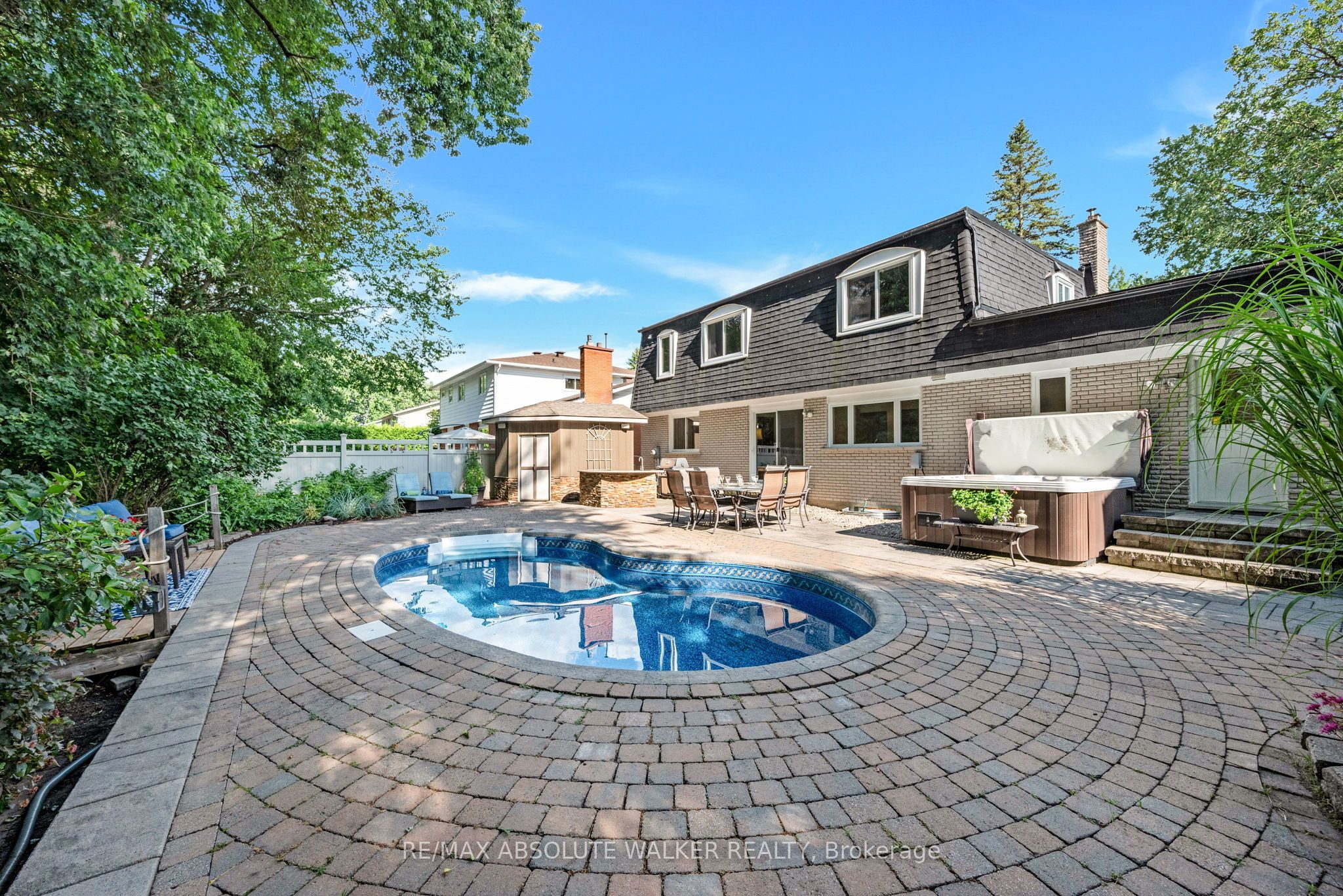 535 Buchanan Crescent, Beacon Hill North - South and Area, ON K1J 7V2 photo 4