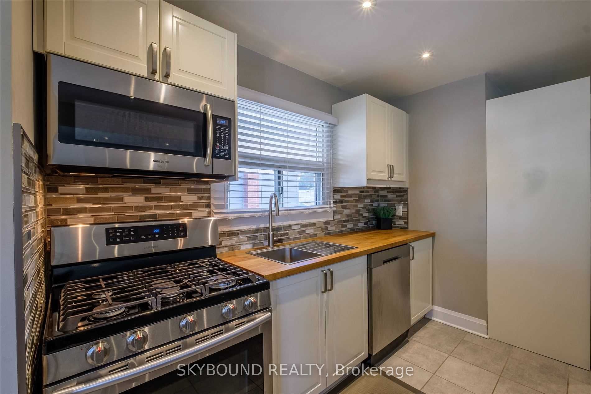 28 East 39th Street, Hamilton, ON L8V 4H1 photo 4