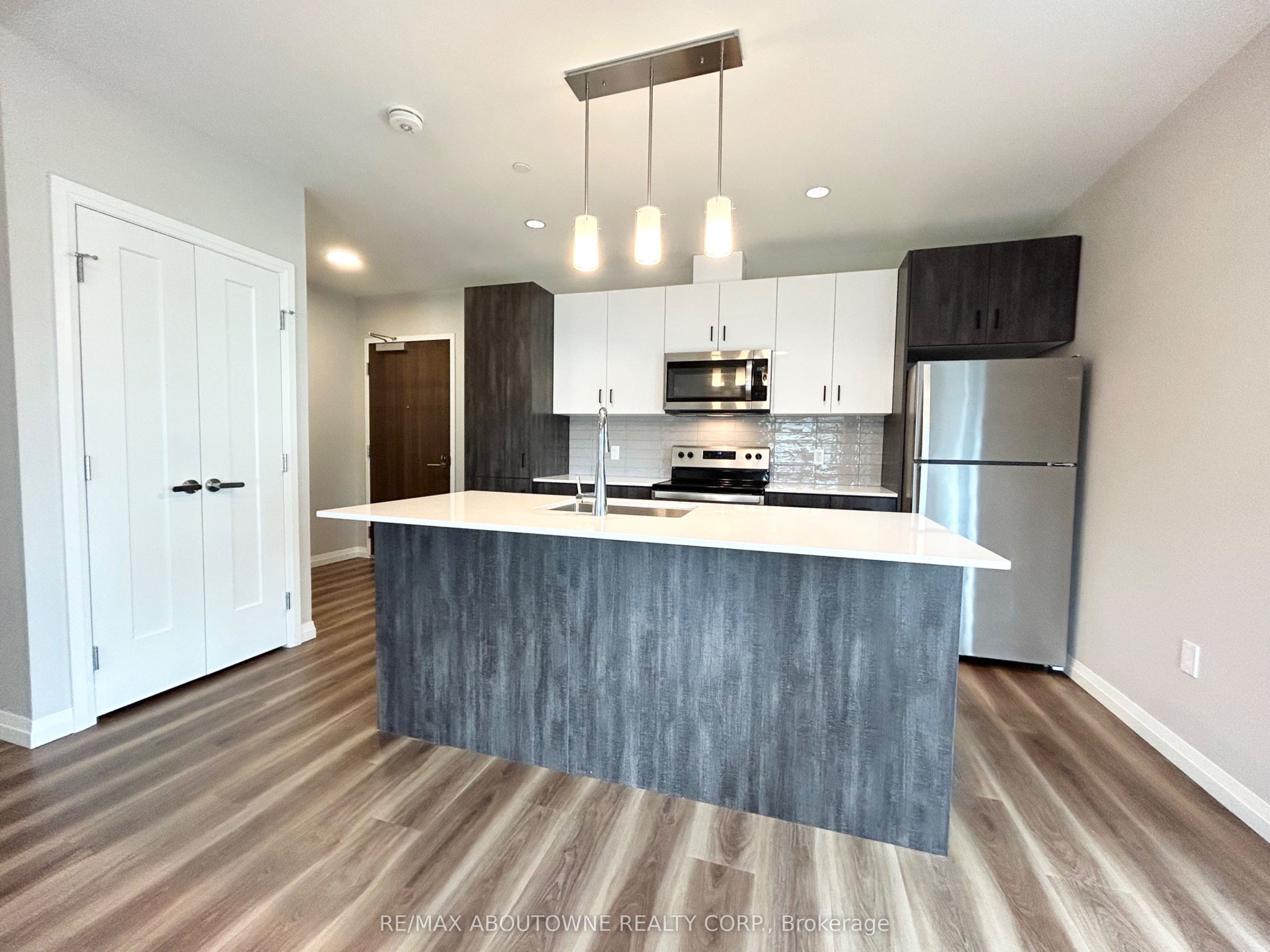 28 Westhill Drive 117, Waterloo, ON N2J 0G8 photo 4