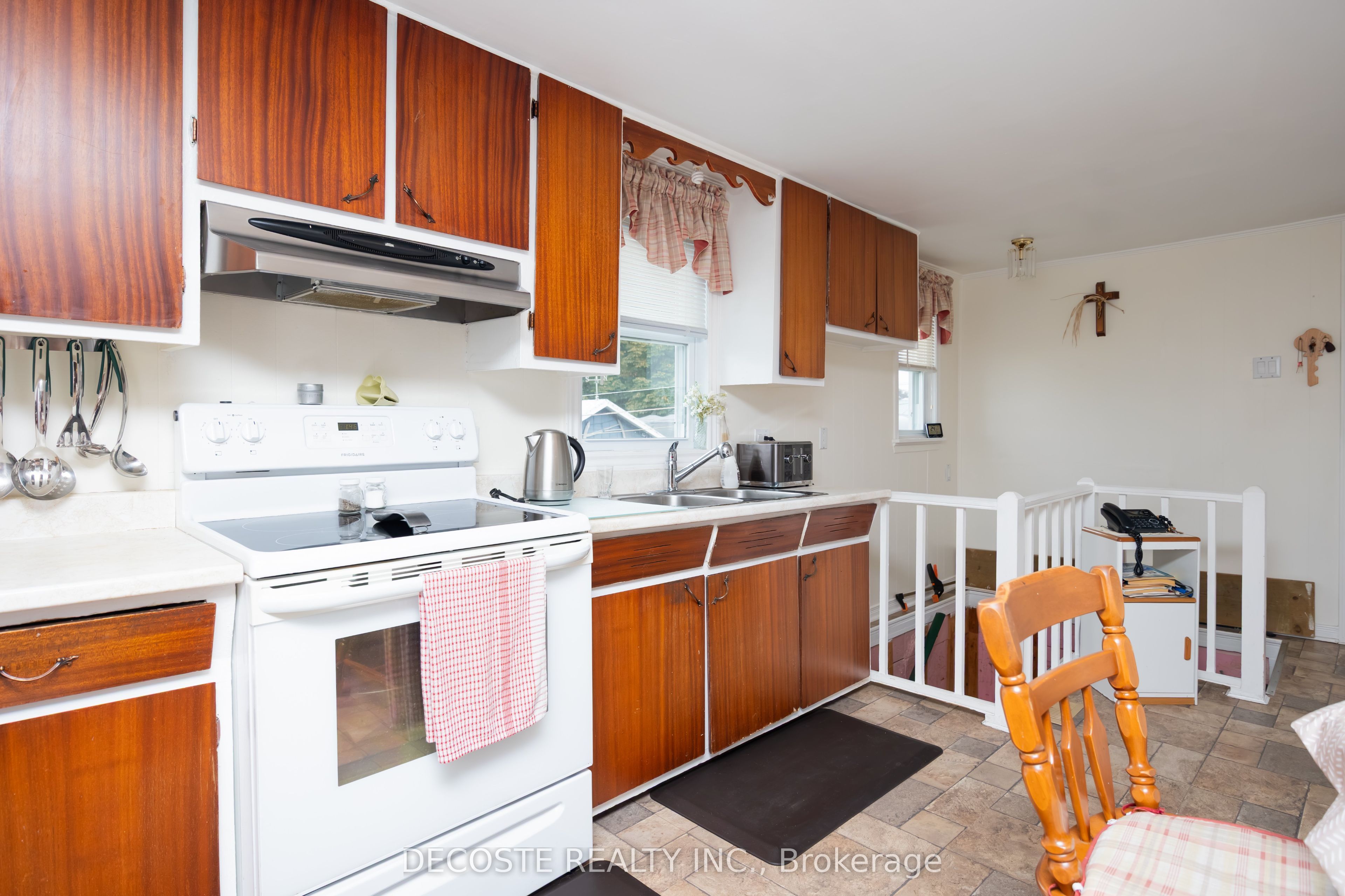 290 East Boundary Road, North Glengarry, ON K0C 1A0