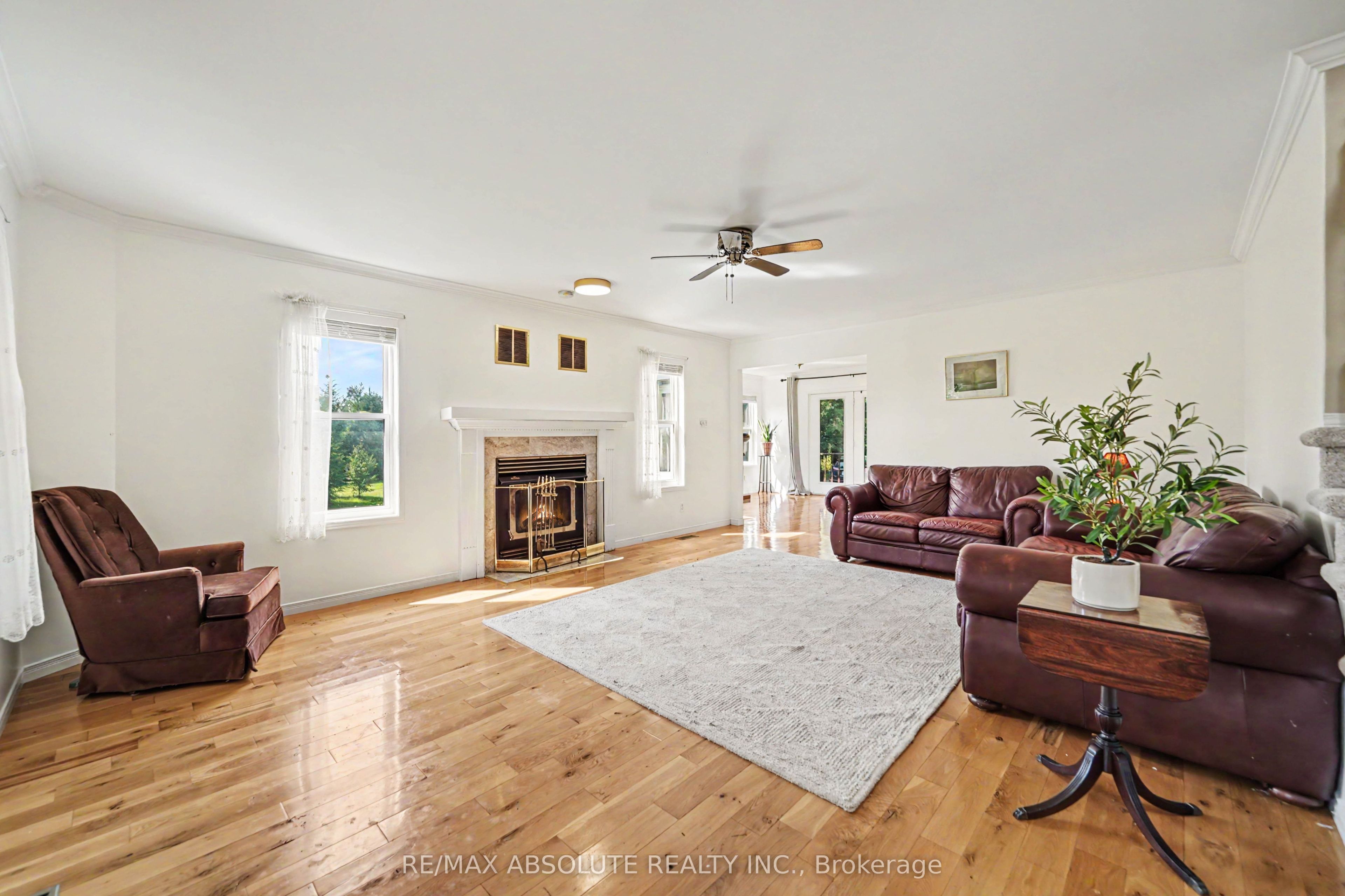 8306 Bank Street, Greely - Metcalfe - Osgoode - Vernon and Area, ON K0A 2P0 photo 5