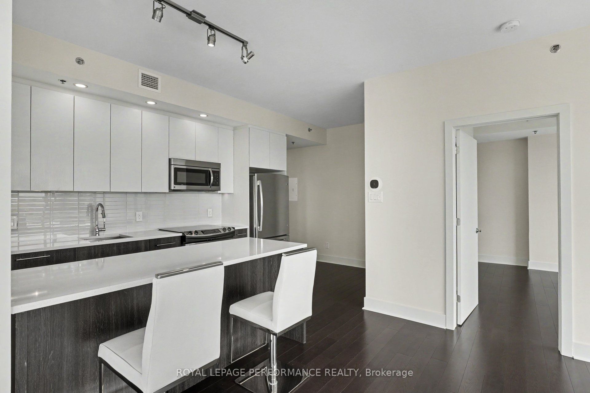 88 Richmond Road 412, Westboro - Hampton Park, ON K1Z 0B1 photo 4