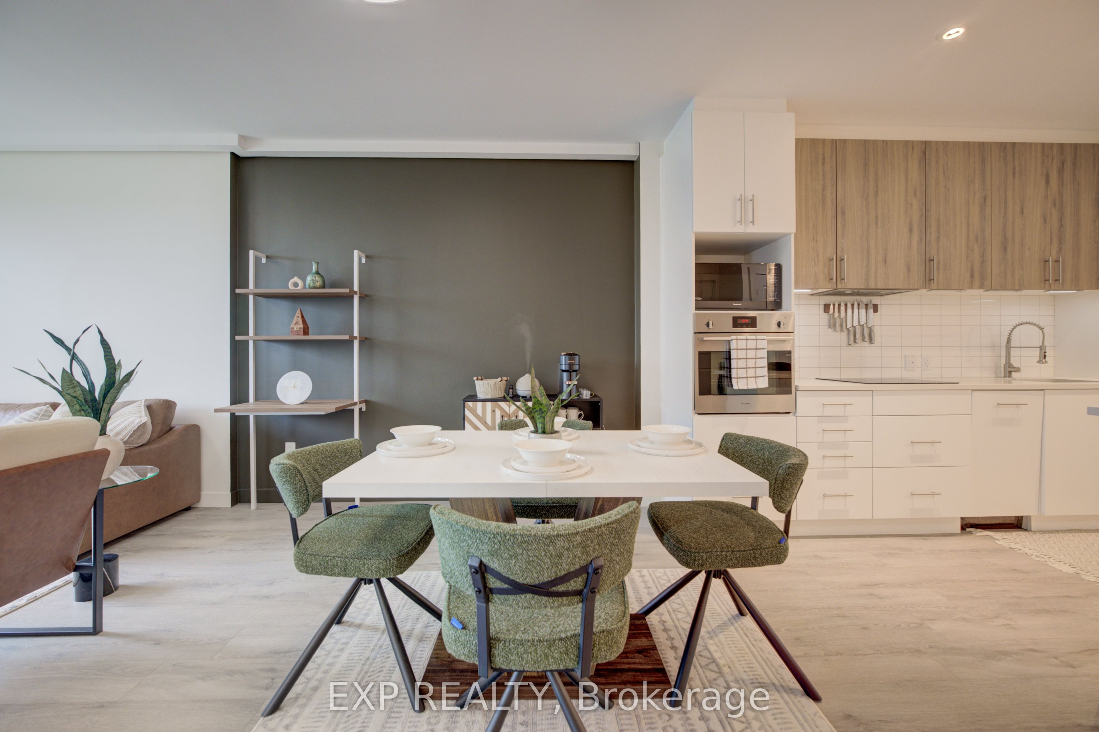 181 King Street S 710, Waterloo, ON N2J 1P7 photo 5