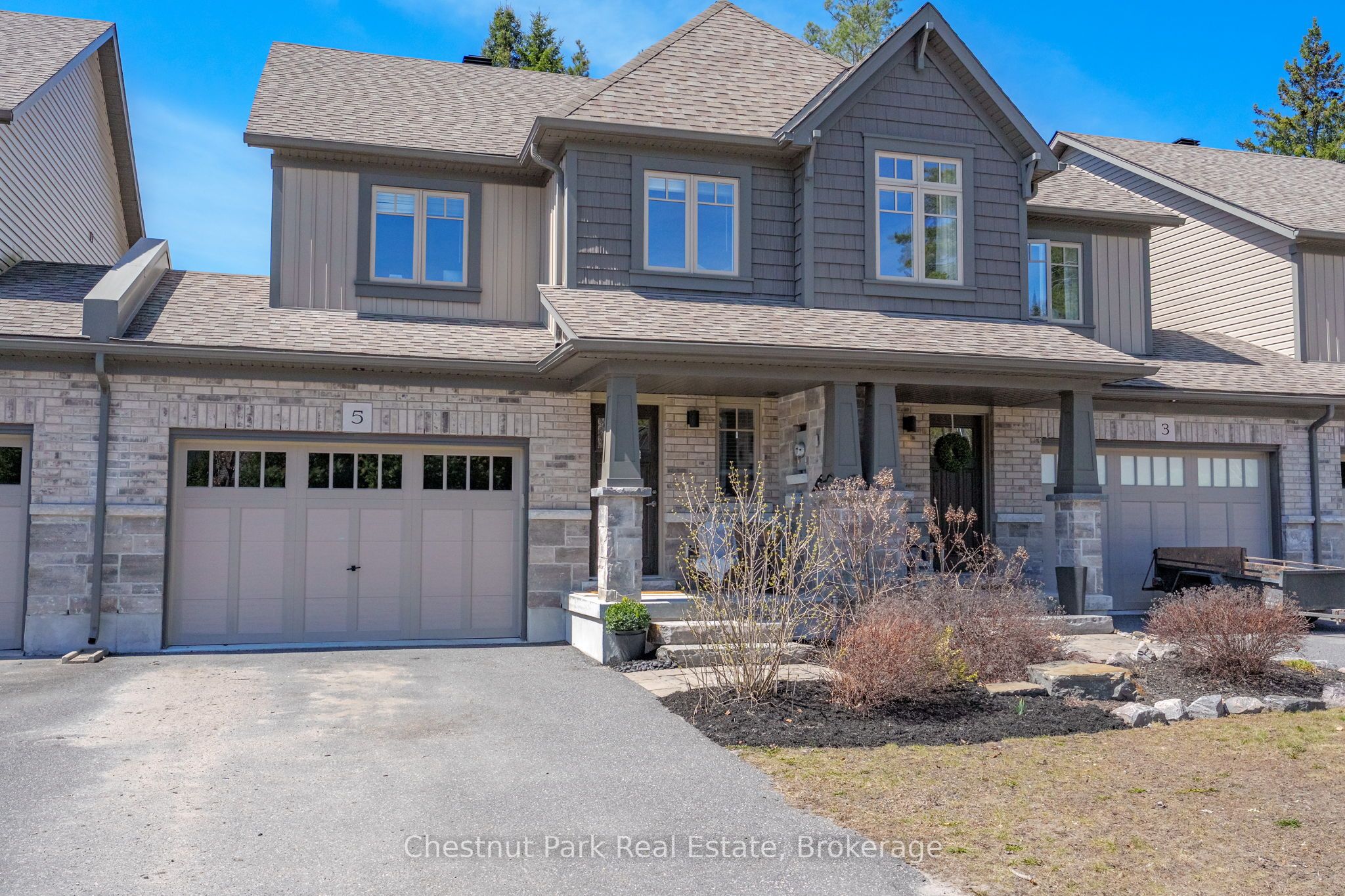 5 Brookside Crossing, Huntsville, ON P1H 1C9