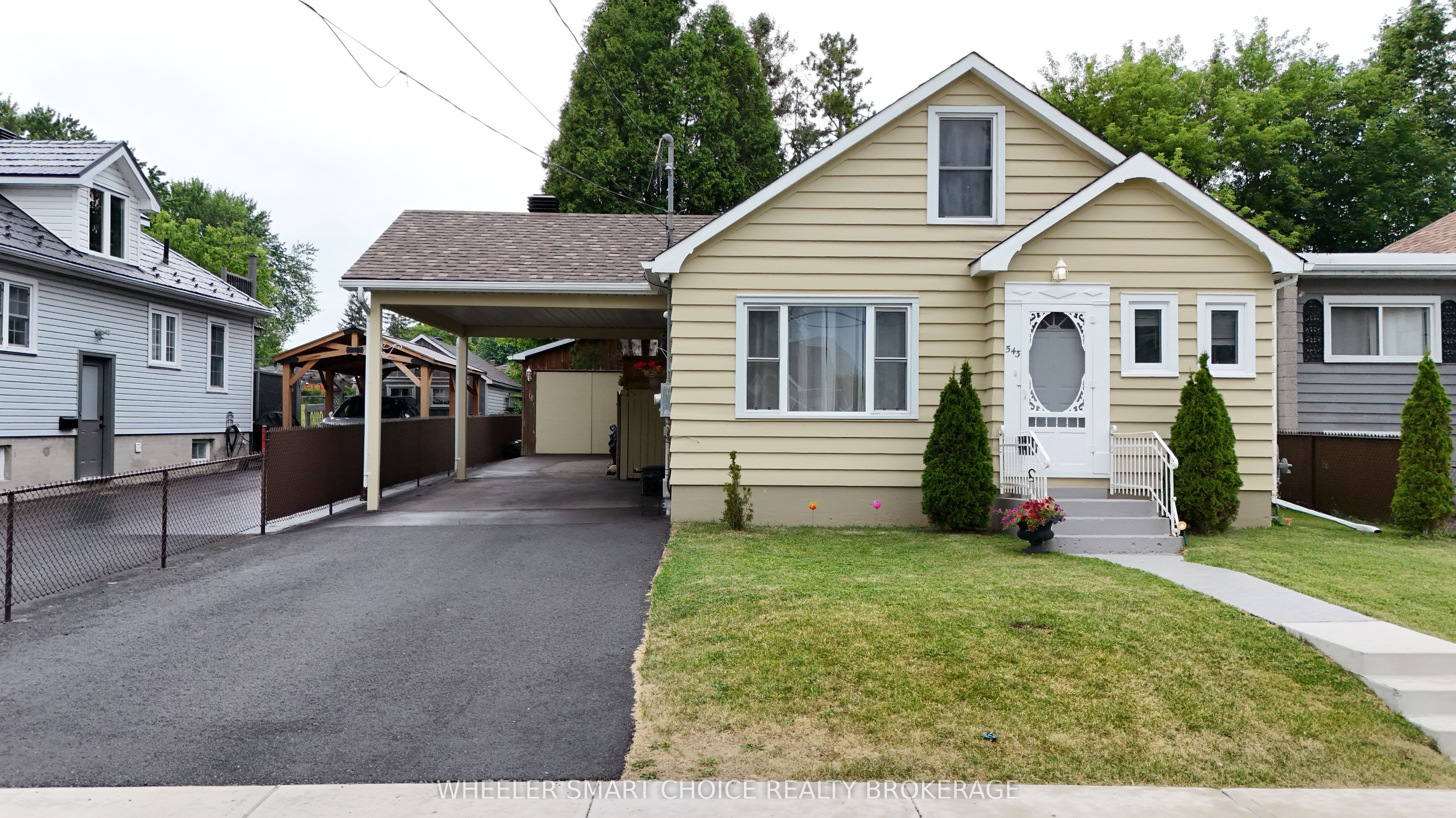 543 Fifth Street E, Cornwall, ON K6H 2M6 photo 3