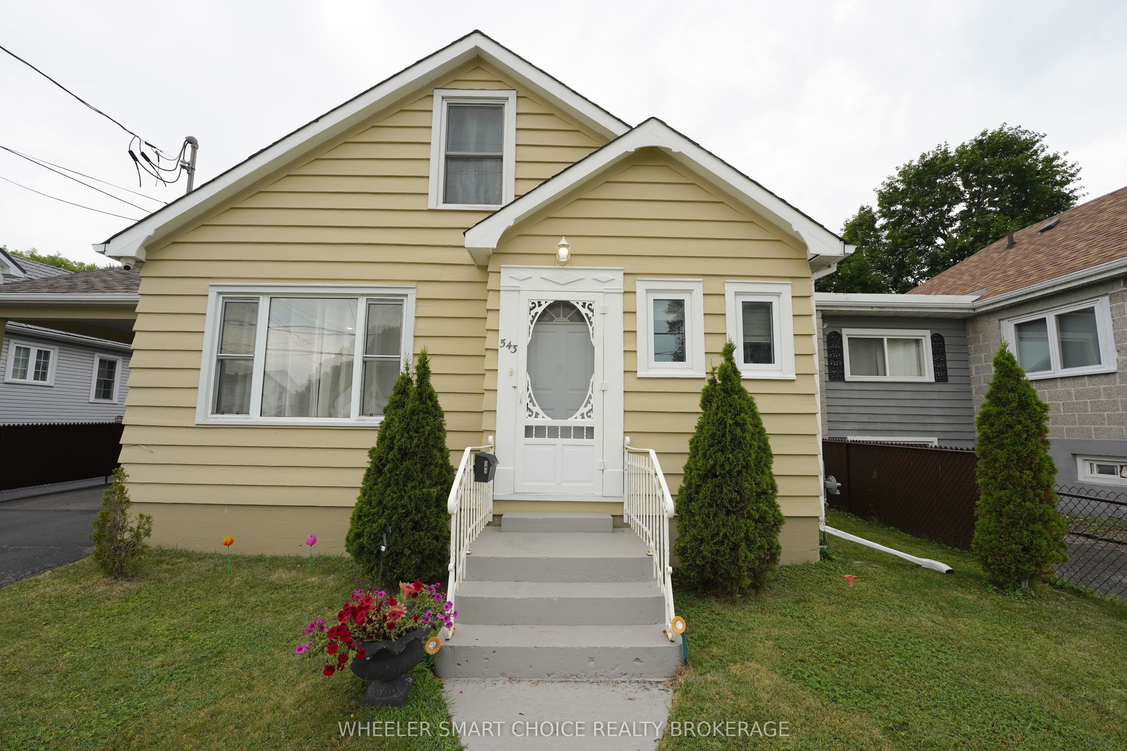 543 Fifth Street E, Cornwall, ON K6H 2M6 photo 4