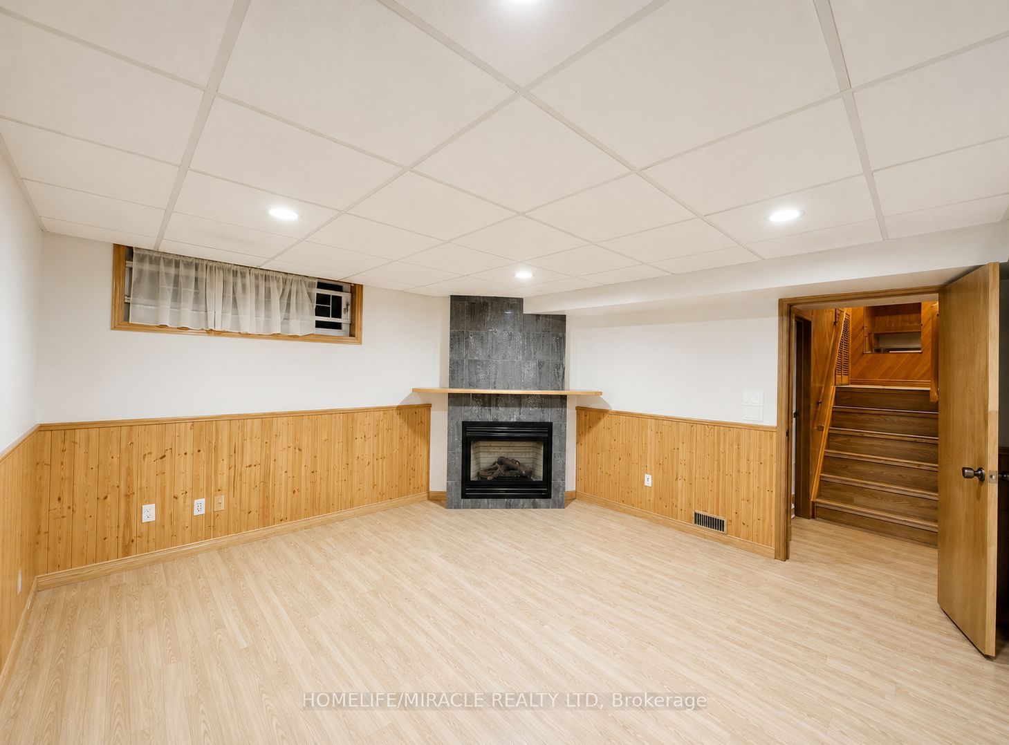 568 Greenbrook Drive BSMT, Kitchener, ON N2M 4K6 photo 4