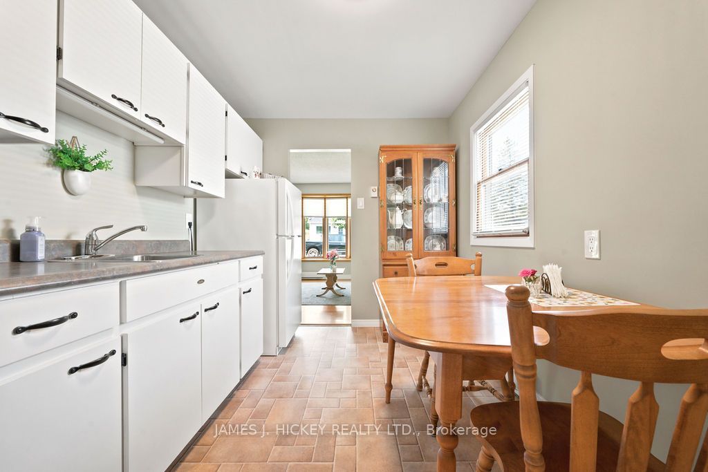 15 Summit Street, Deep River, ON K0J 1P0 photo 5