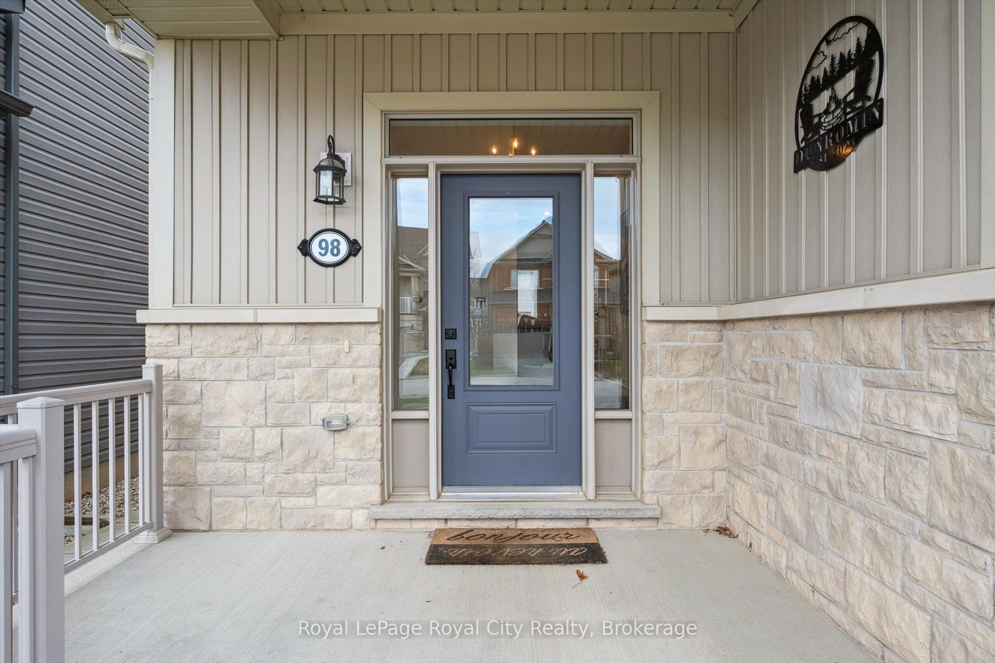 98 Kay Crescent, Centre Wellington, ON N1M 0G2 photo 3