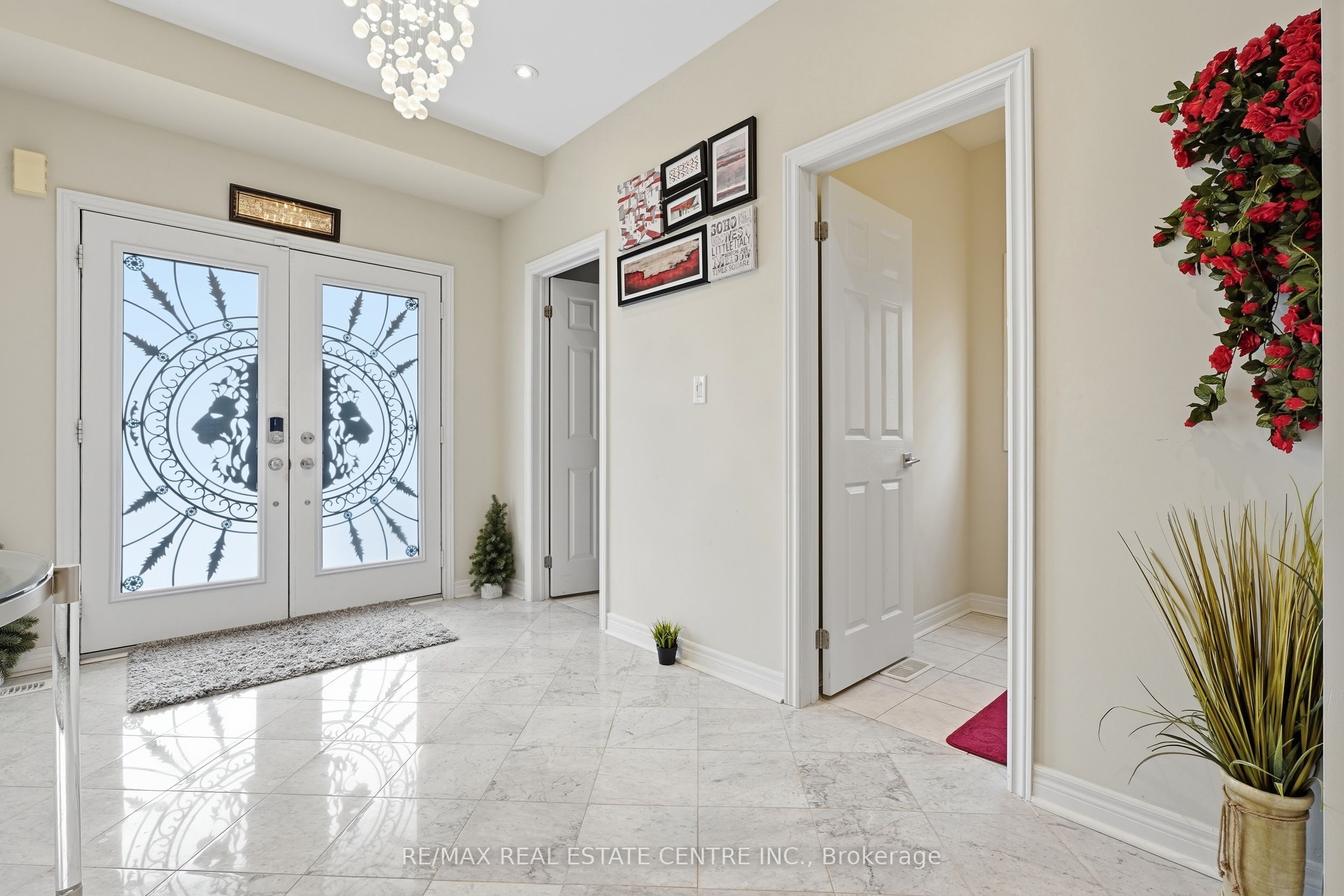 135 Watermill Street, Kitchener, ON N2P 0G4 photo 4