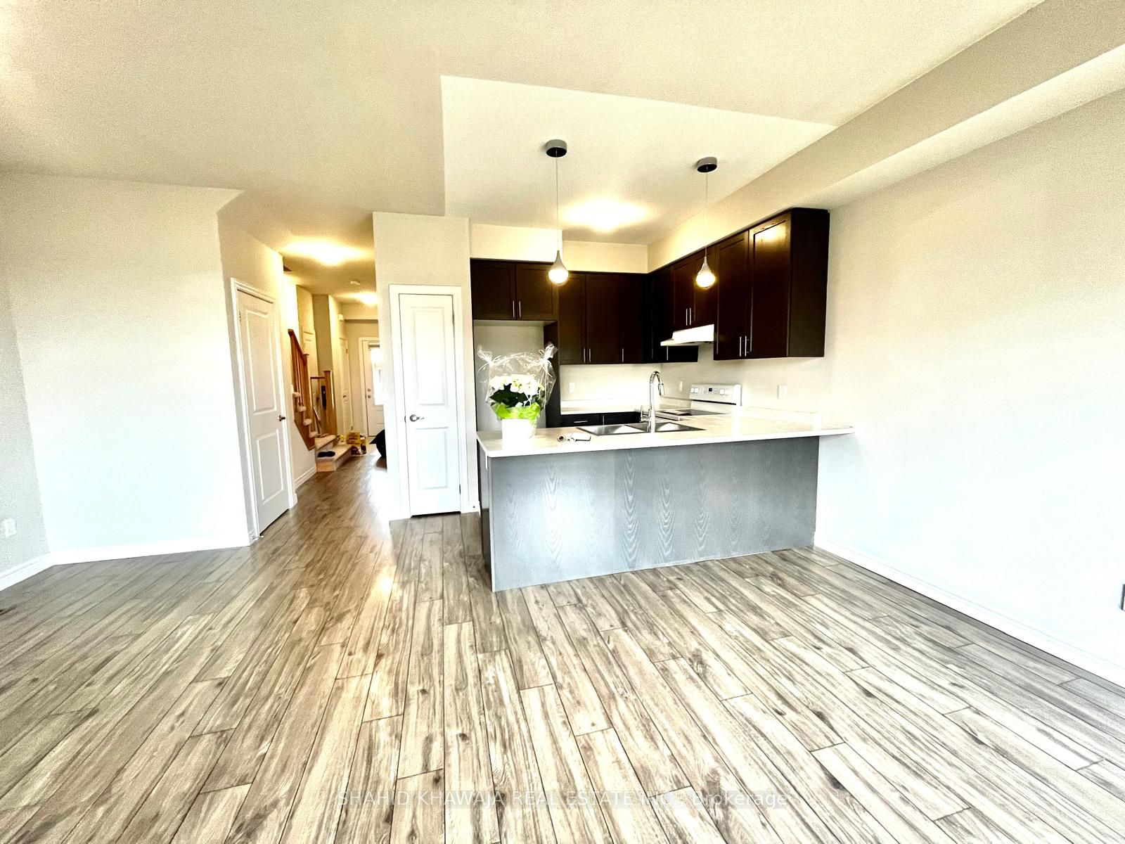 24 Mockingbird Lane 64, Hamilton, ON L8E 0K7 photo 4