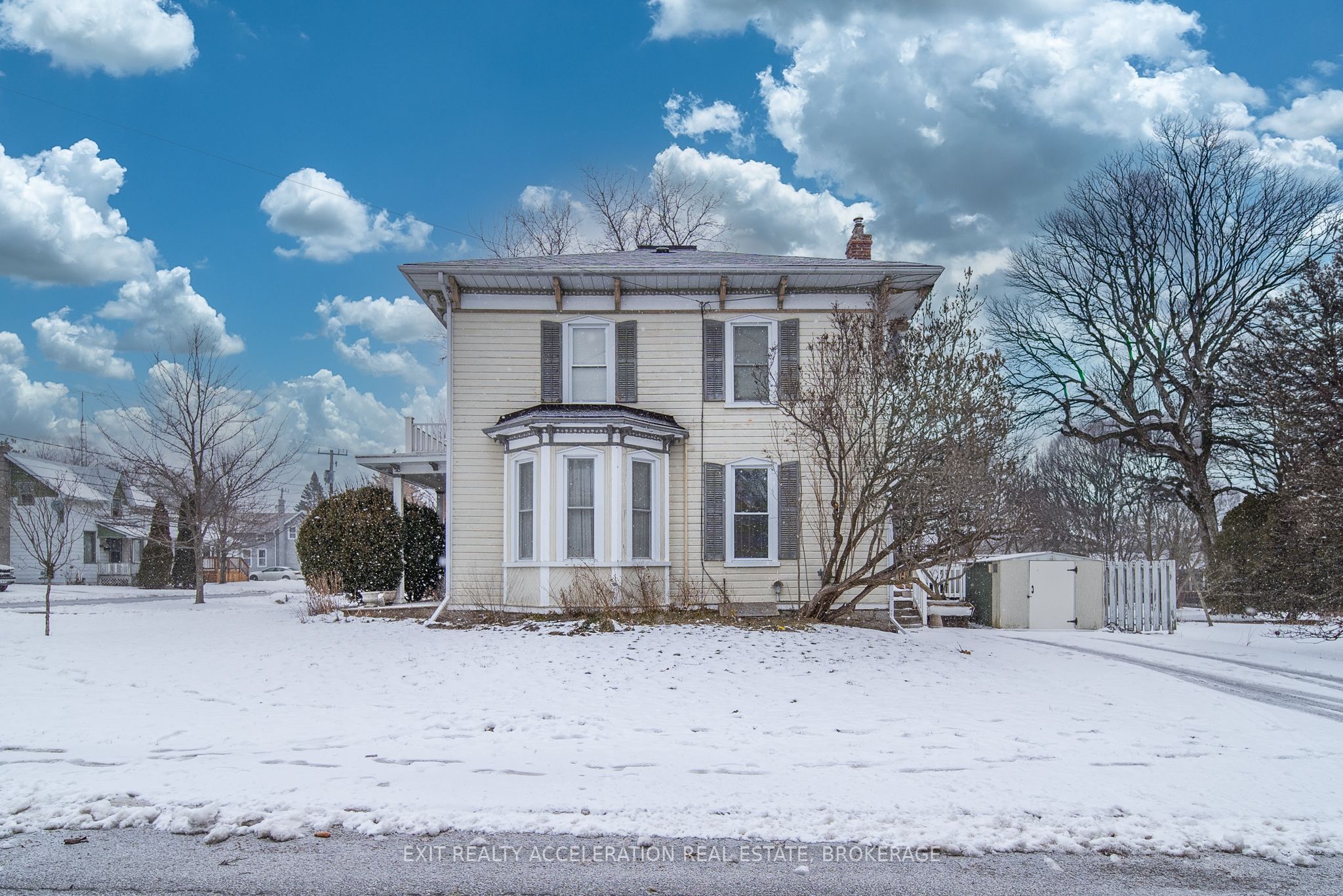 182 Water Street W, Greater Napanee, ON K7R 1W4 photo 3