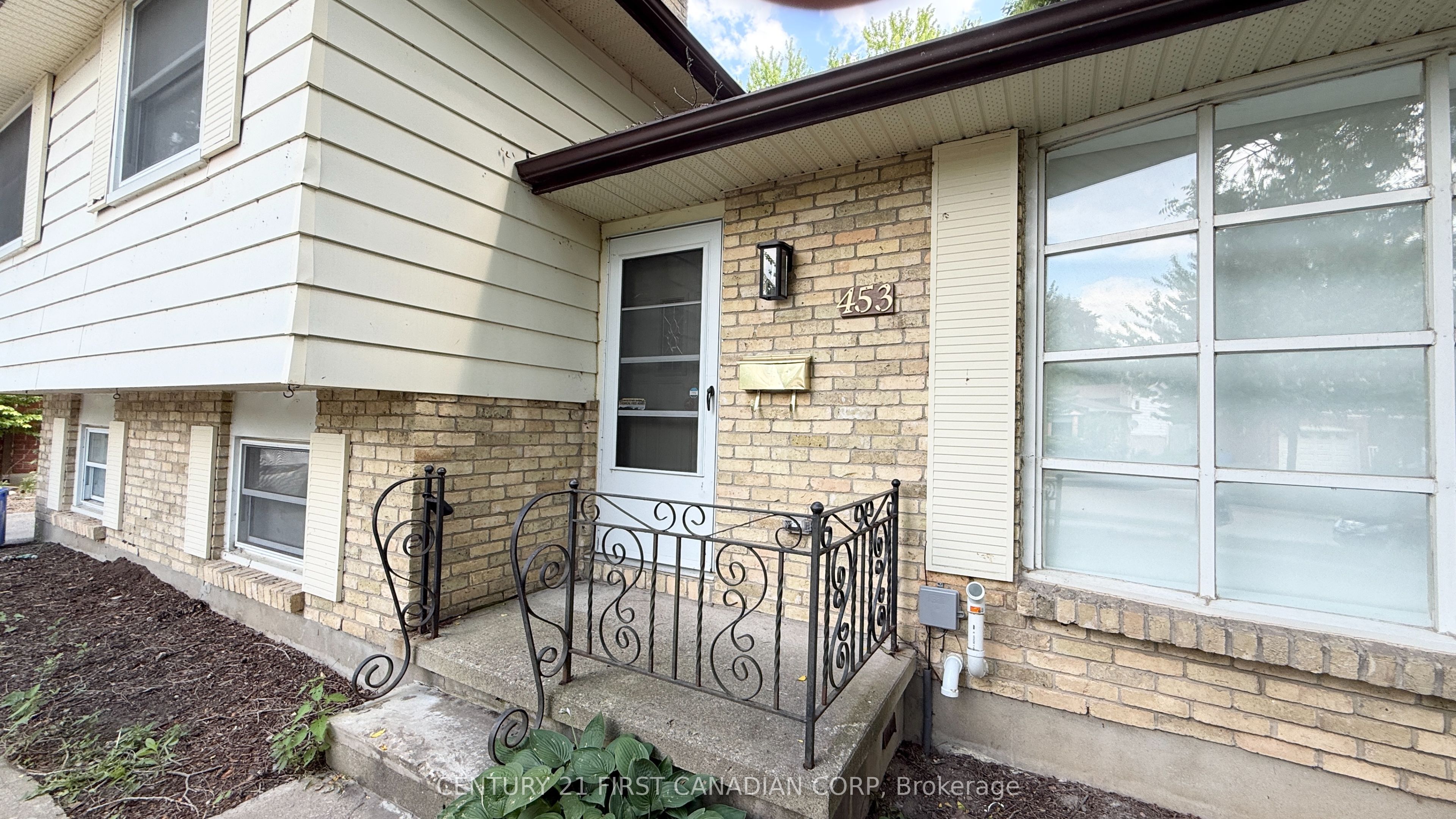453 Castlegrove Boulevard UPPER, London North, ON N6G 1K9 photo 2