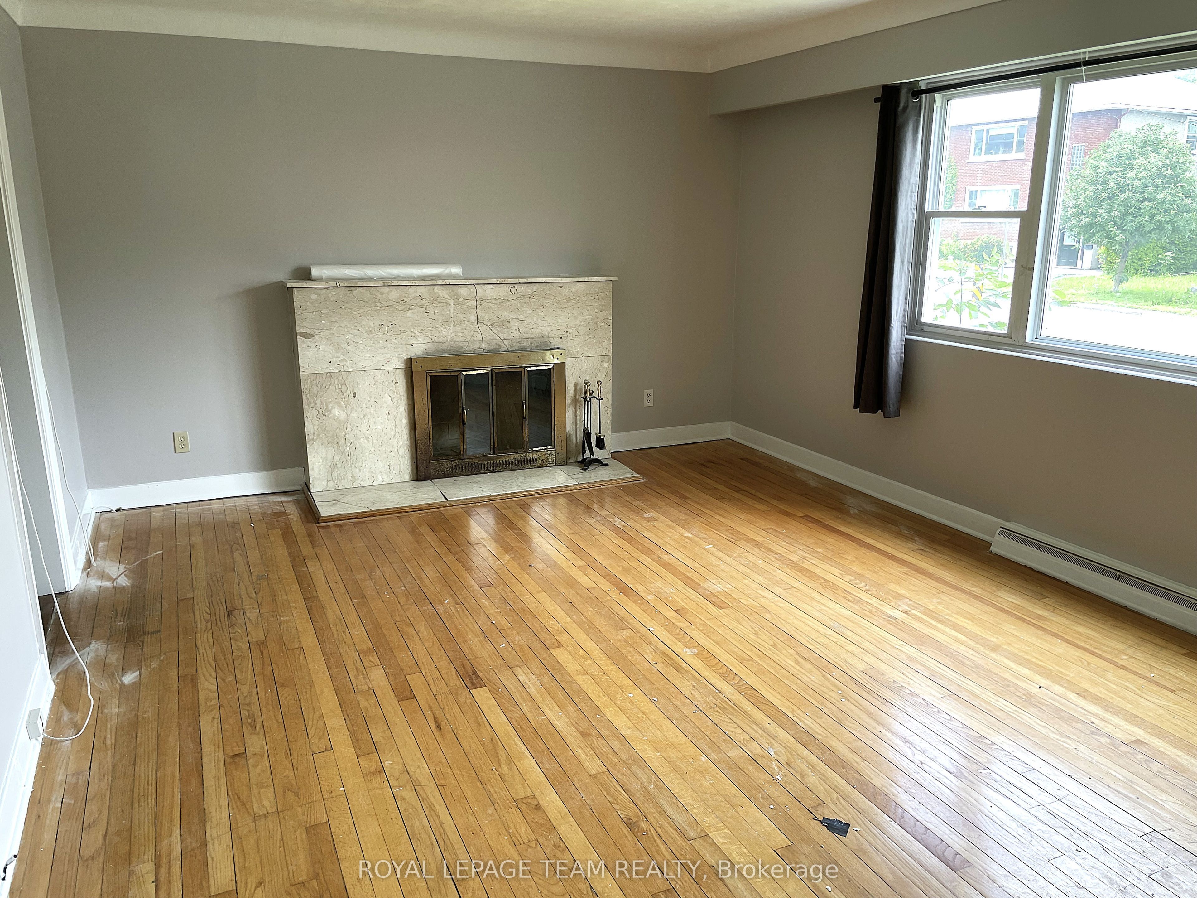 1354 Kingston Avenue 2, Carlington - Central Park, ON K1Z 8L2 photo 2