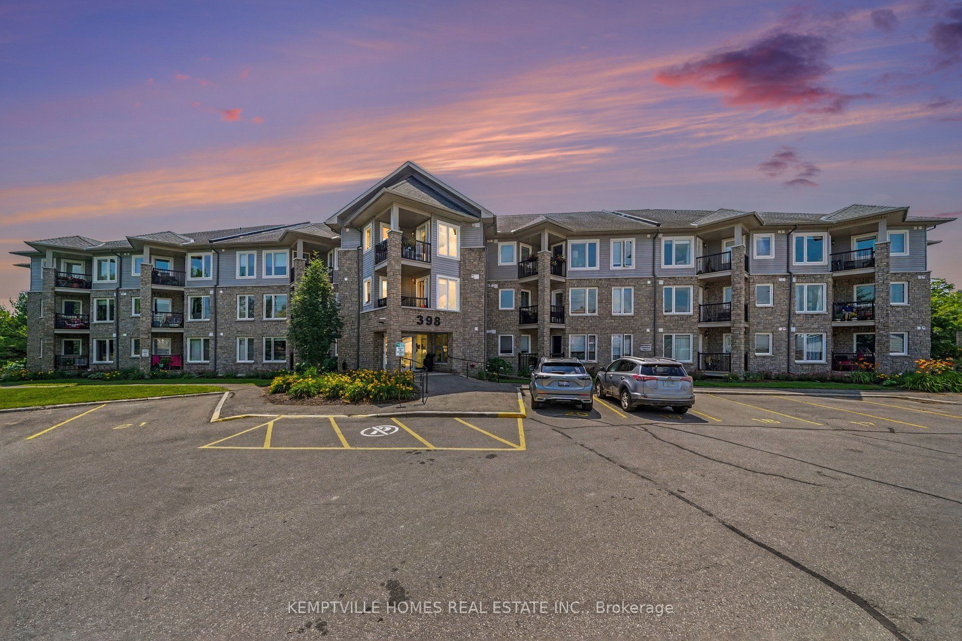 398 VAN BUREN Street 106, North Grenville, ON K0G 2J0