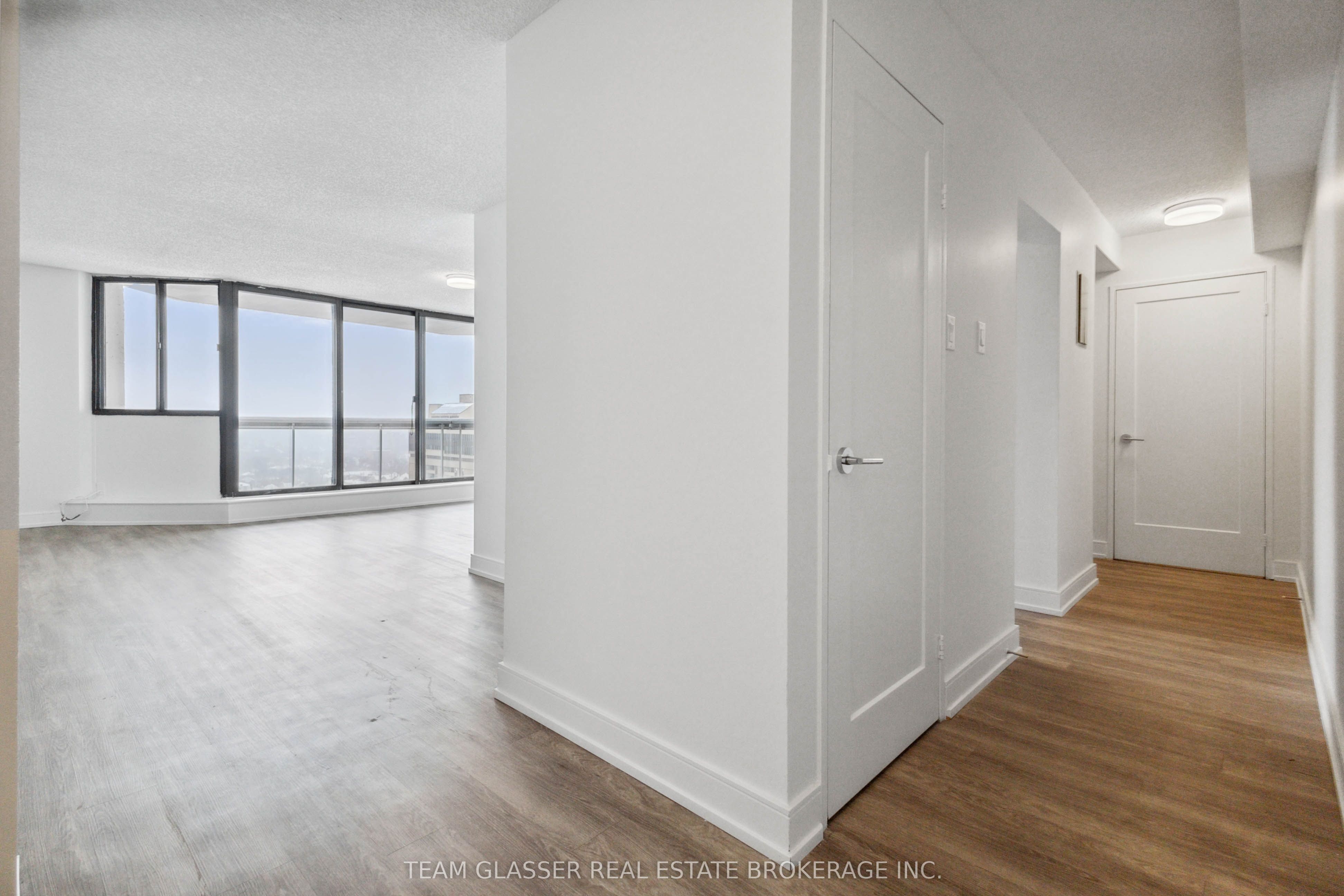 340 Colborne Street 2106, London East, ON N6B 3N1 photo 5