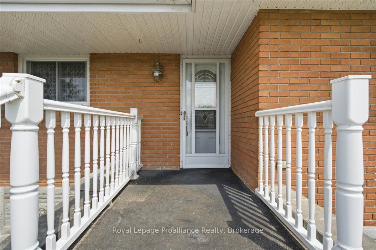 68 Riverside Parkway, Quinte West, ON K0K 2C0 photo 5