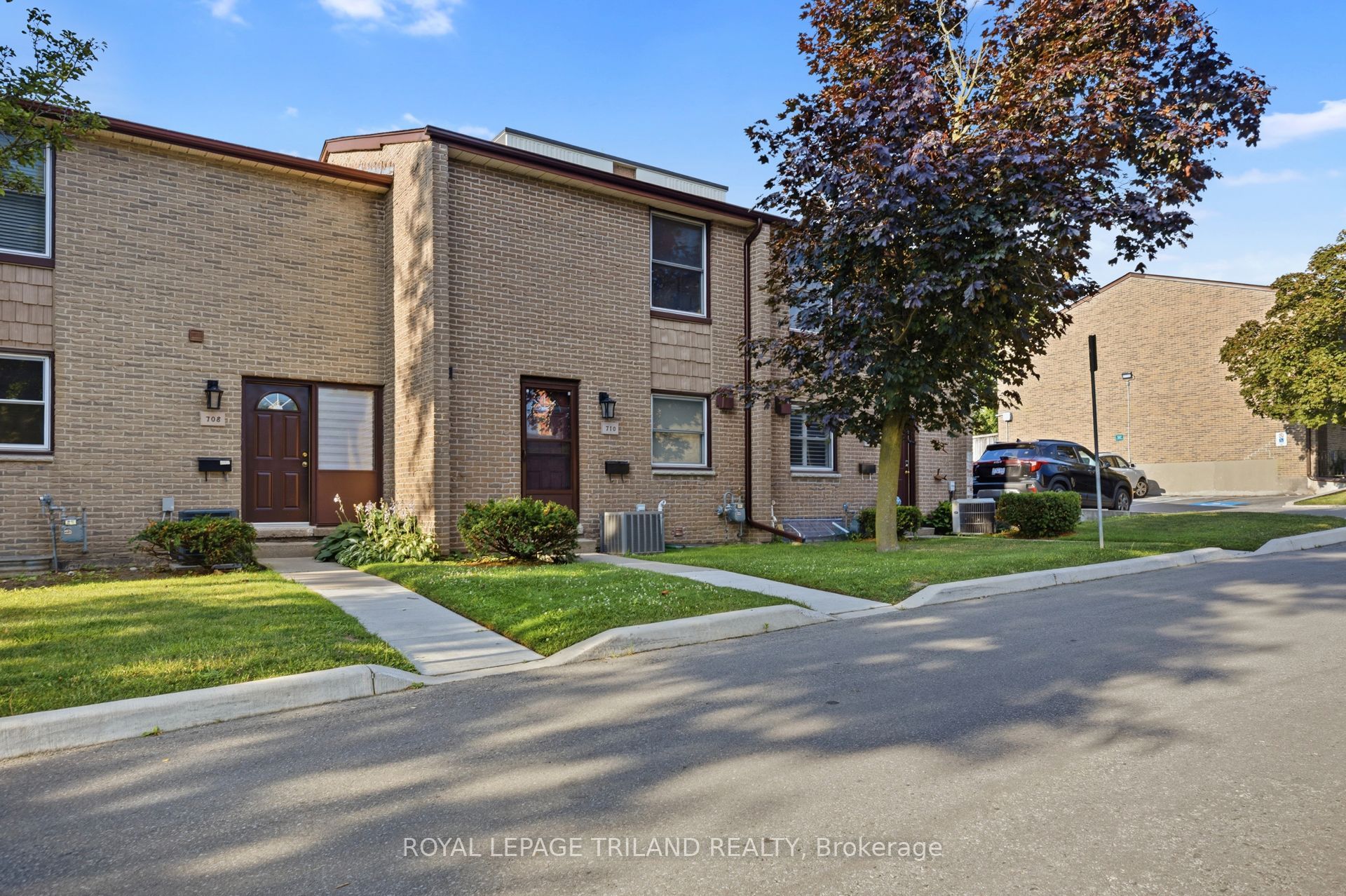 710 Wonderland Road S 8, London South, ON N6K 1L8 photo 3