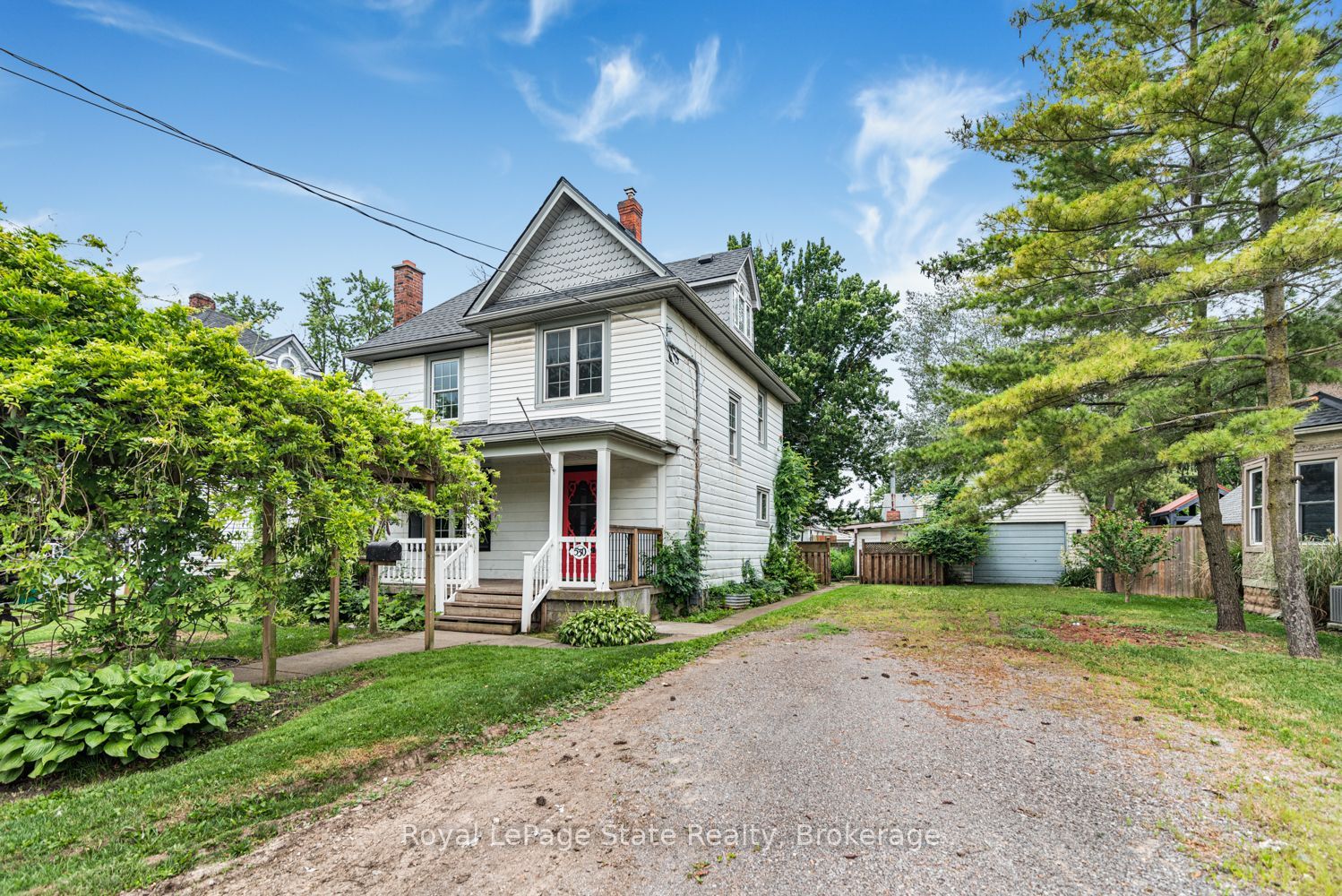 530 King Street, Port Colborne, ON L3K 4H6