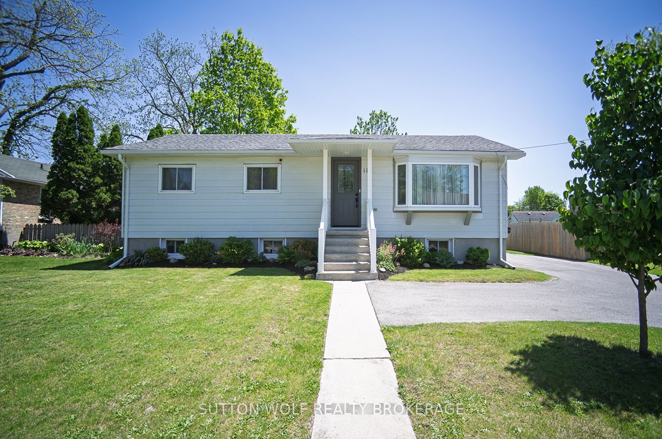 112 Metcalfe Street E, Strathroy-Caradoc, ON N7G 1P3