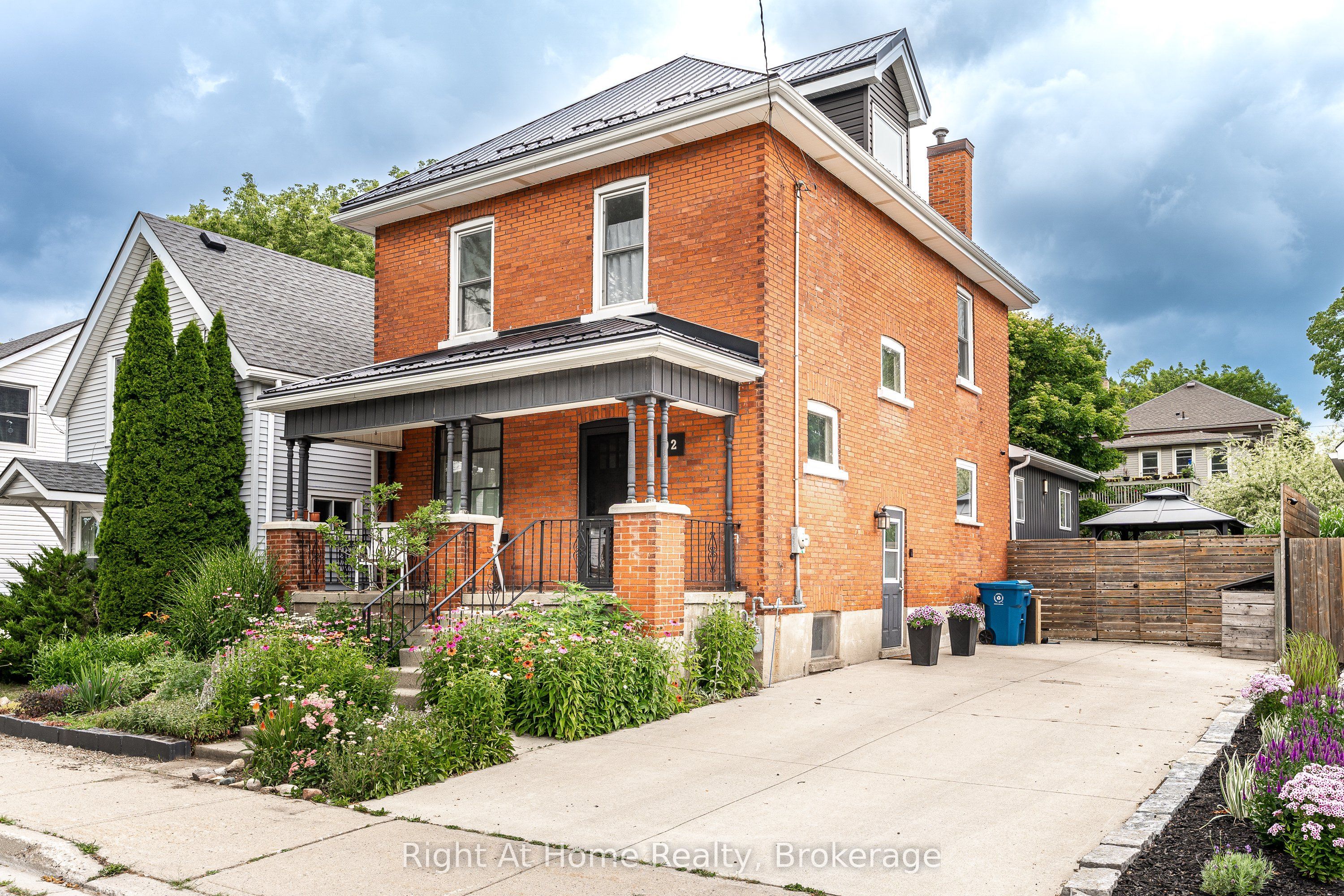 92 Rebecca Street, Stratford, ON N5A 3P3