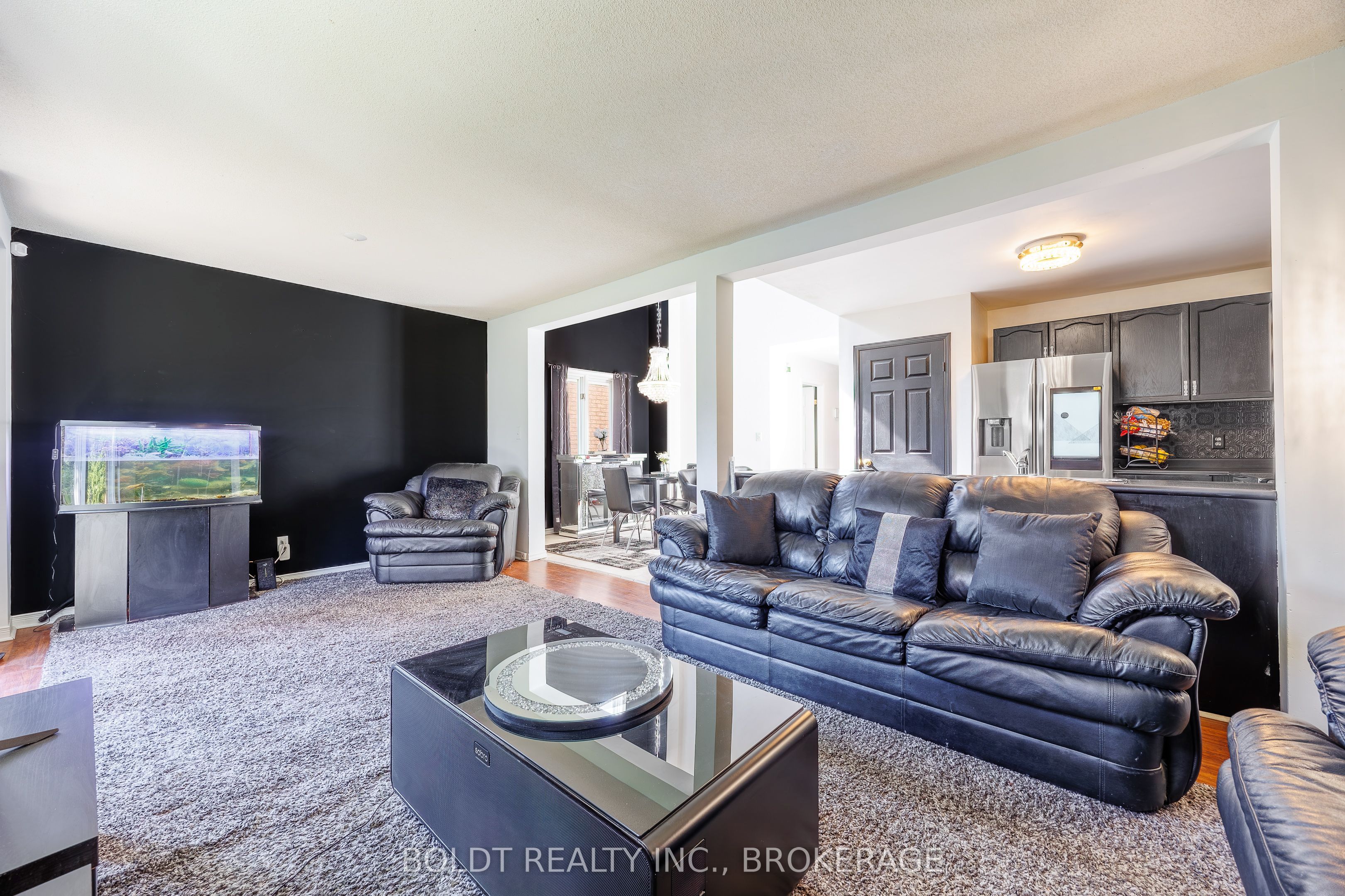 10 Maria Street, St. Catharines, ON L2S 3Y3 photo 3