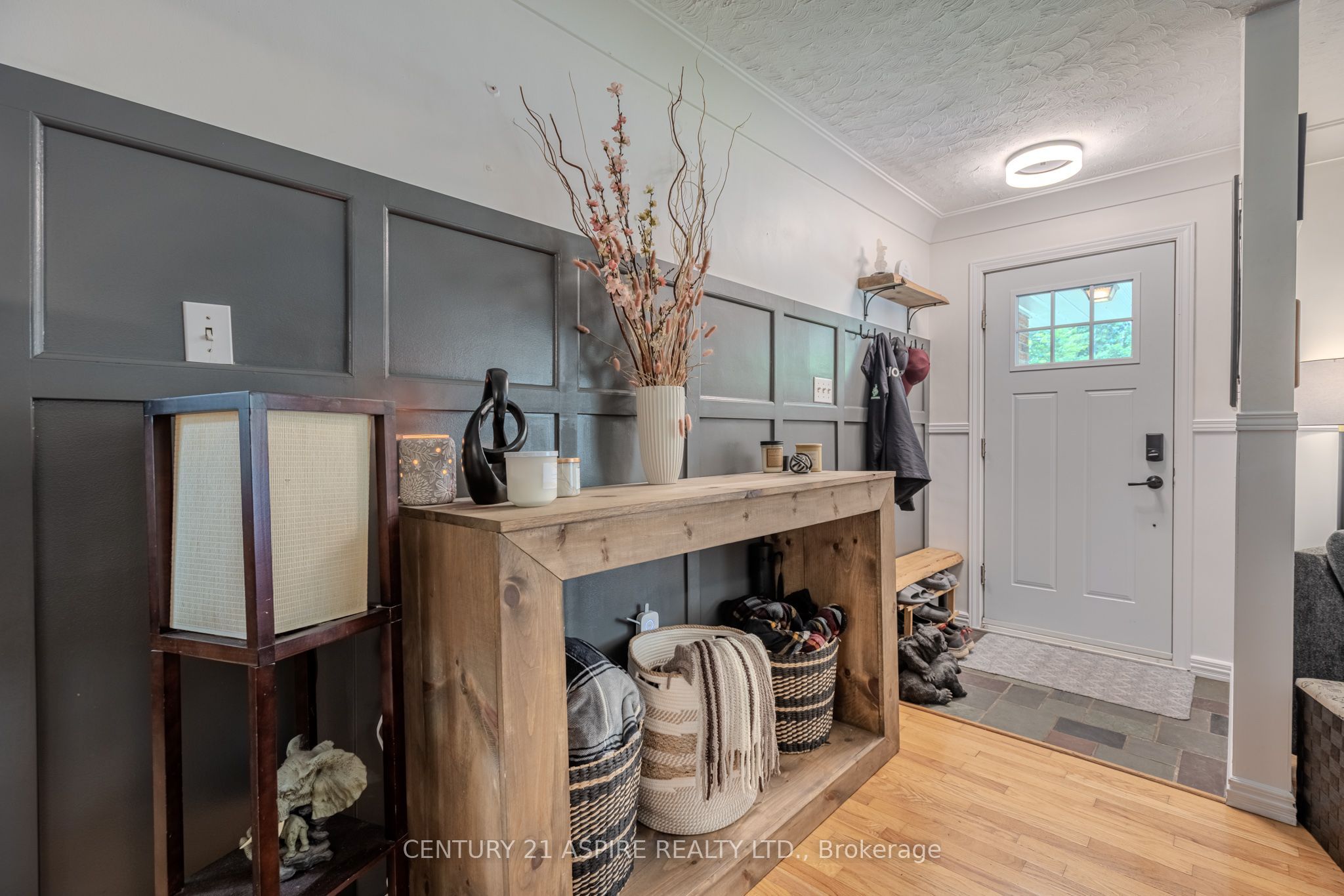 20 Kramer Avenue, Petawawa, ON K8H 2A2 photo 5