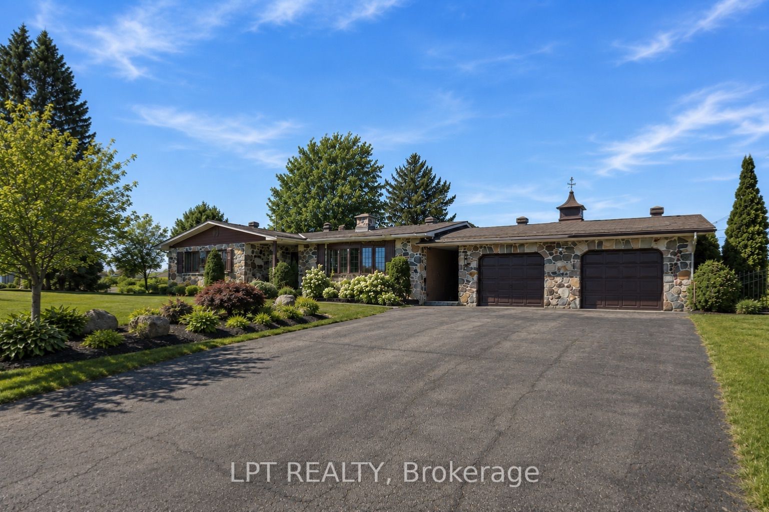 10 Orchard Street, Hawkesbury, ON K6A 2V7 photo 3