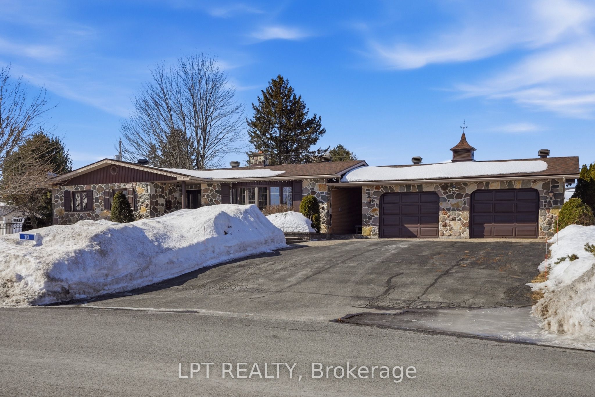 10 Orchard Street, Hawkesbury, ON K6A 2V7 photo 4