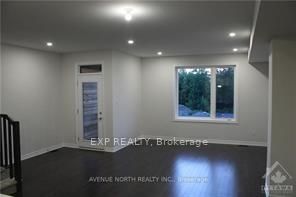 321 Quest Private, Blossom Park - Airport and Area, ON K1X 0J1 photo 2
